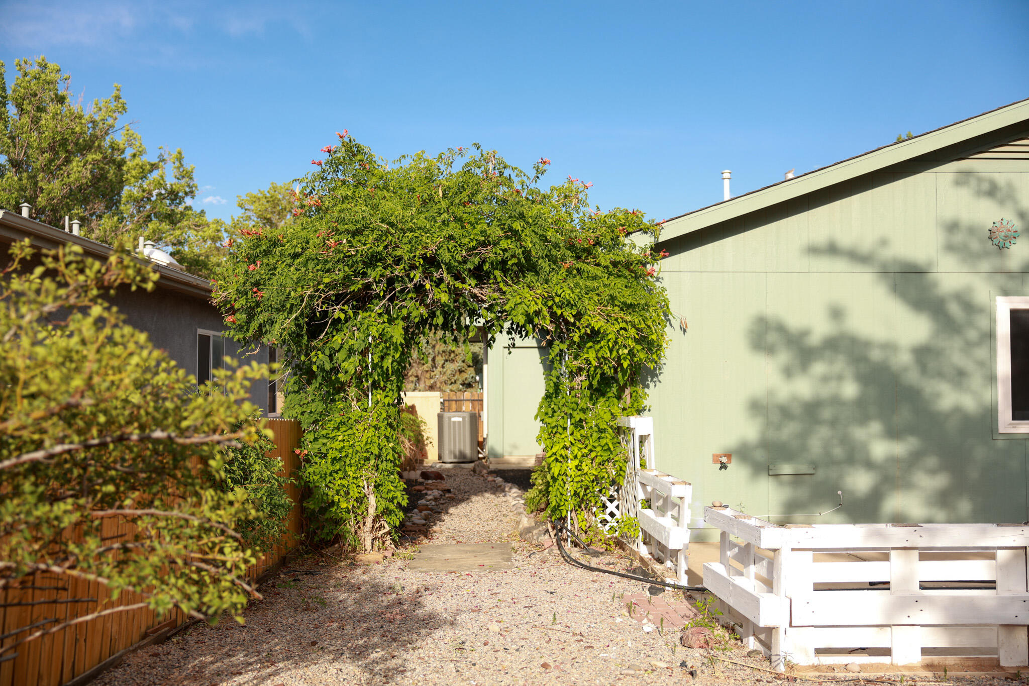 3029 Taos Meadows Drive NE