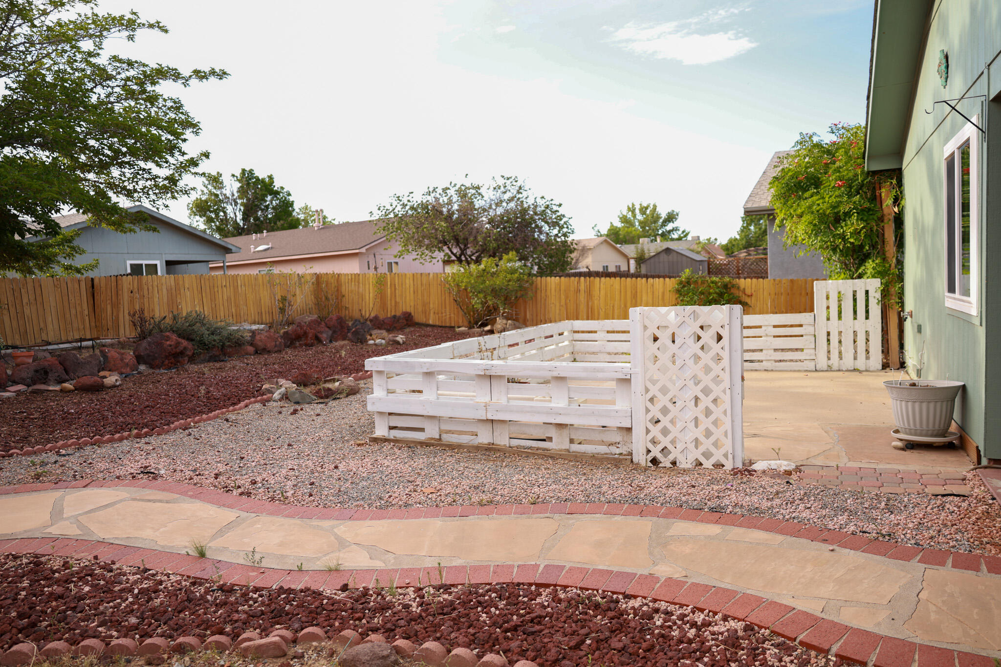 3029 Taos Meadows Drive NE