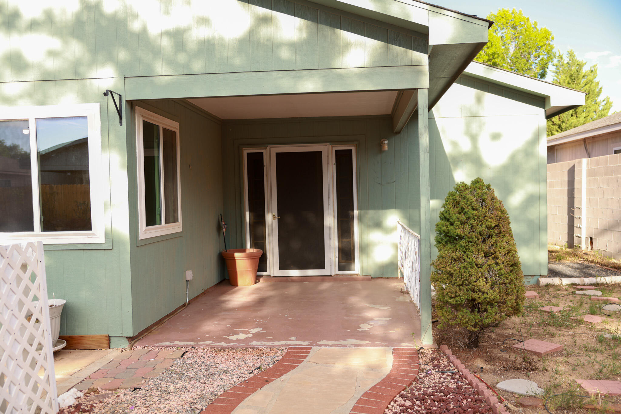 3029 Taos Meadows Drive NE