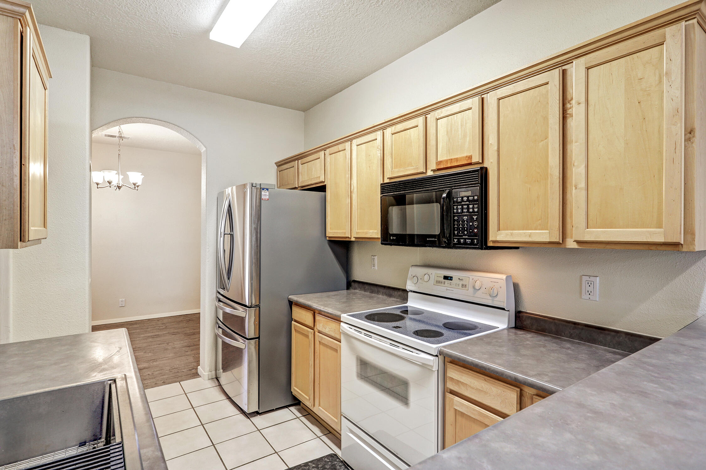 4211 Pitt Place NE UNIT 3