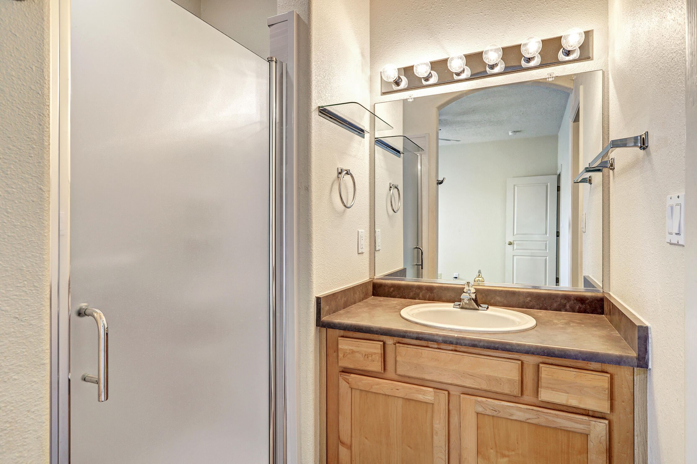 4211 Pitt Place NE UNIT 3
