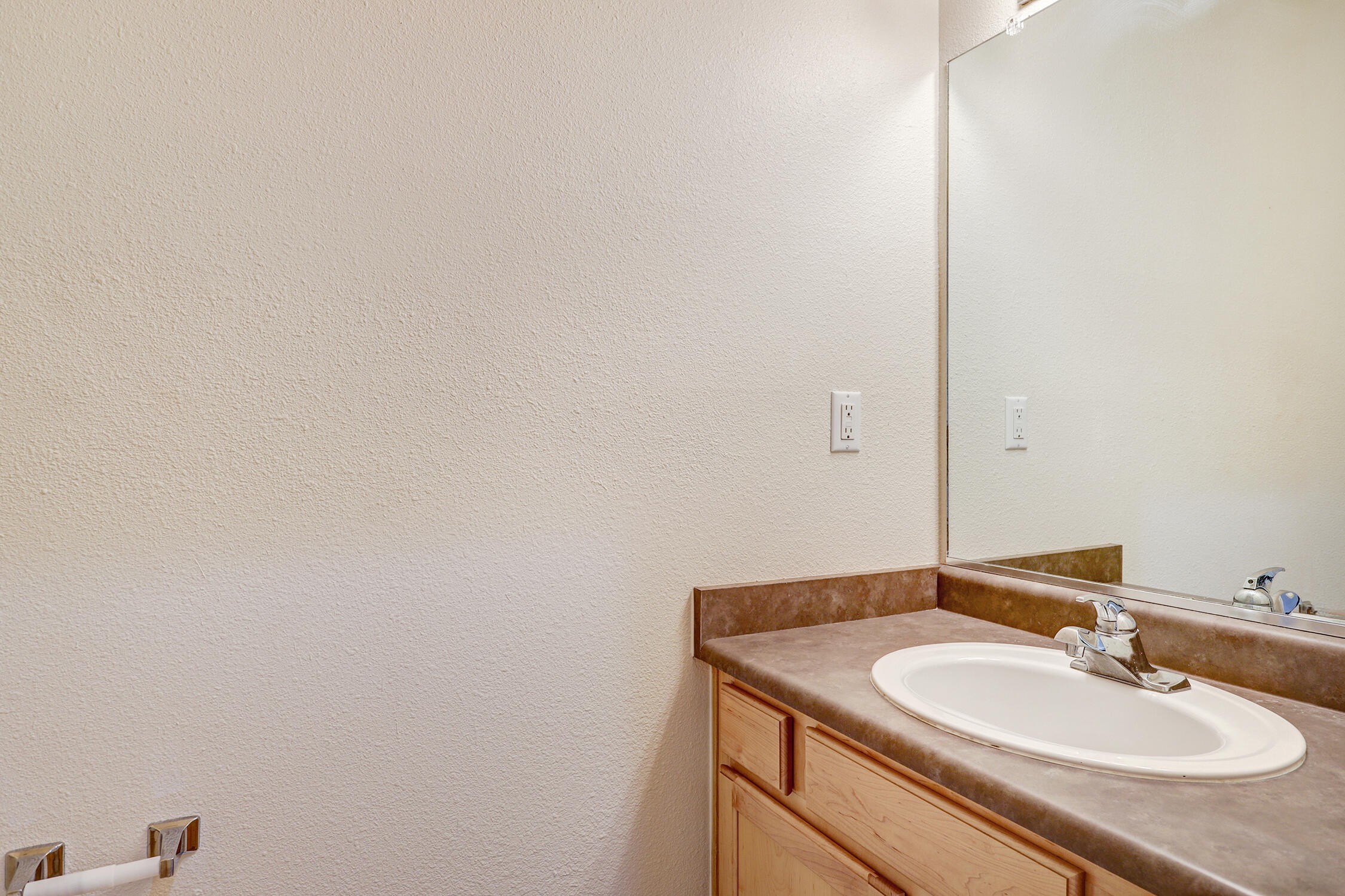 4211 Pitt Place NE UNIT 3