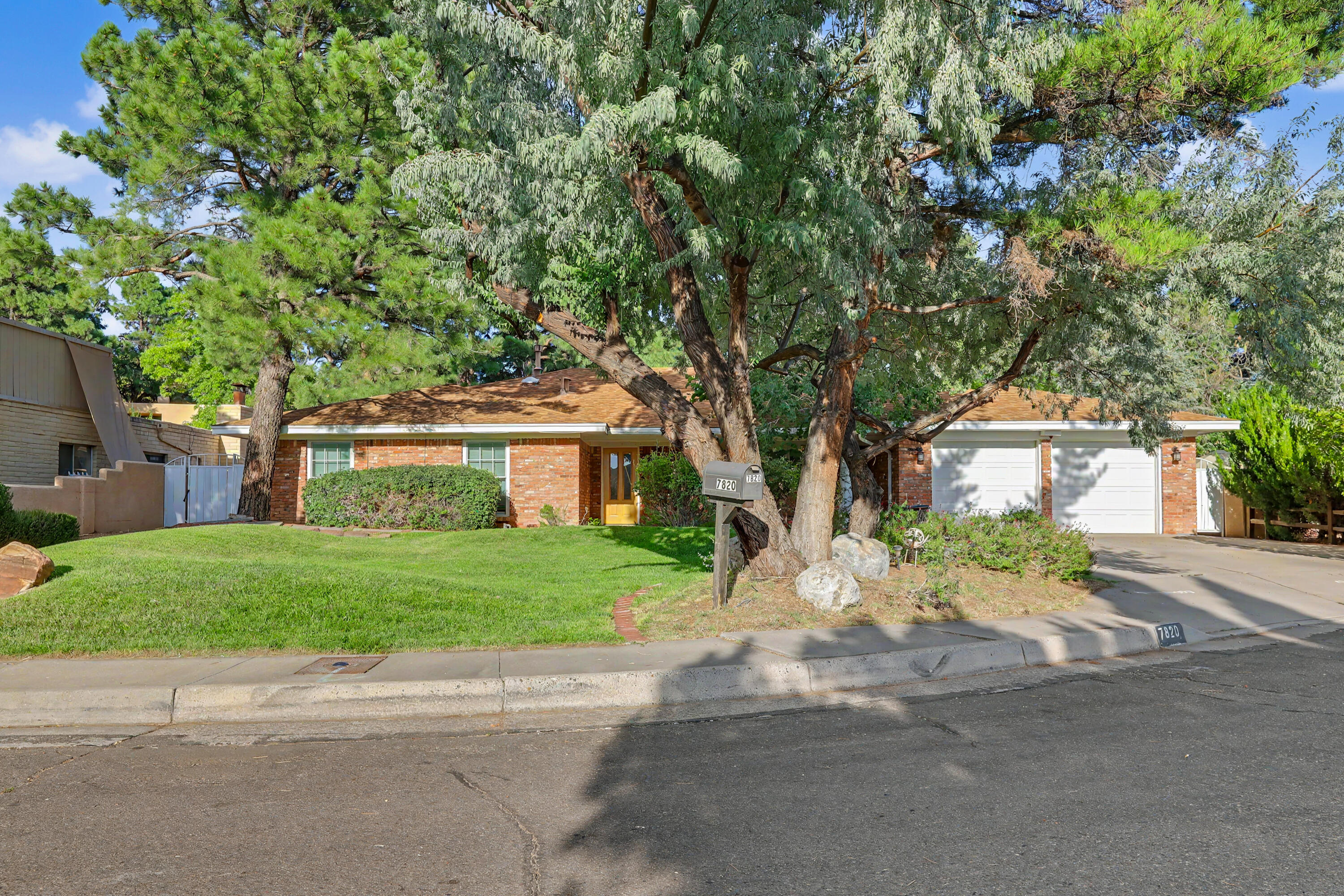 7820 Charger Trail NE