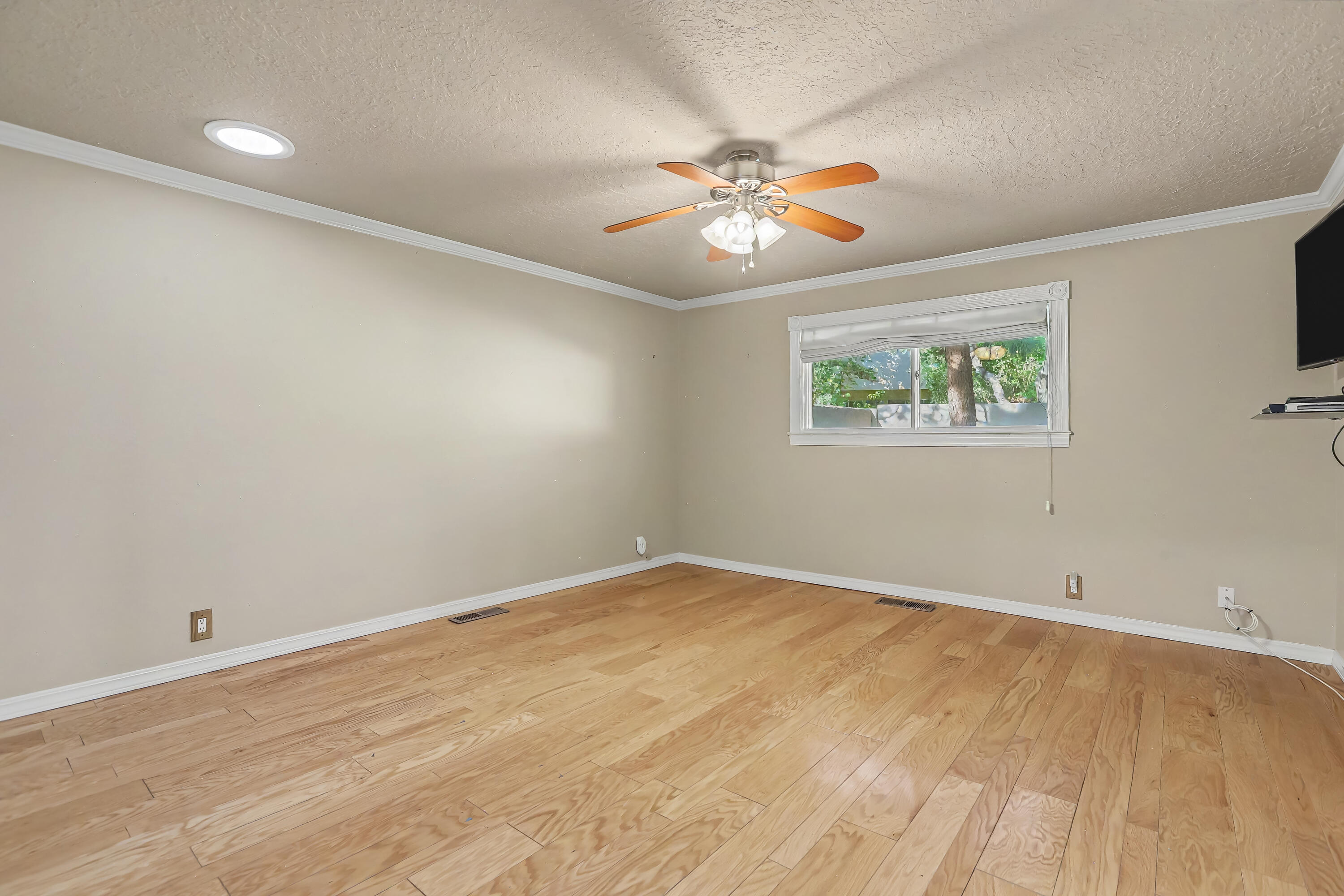 7820 Charger Trail NE