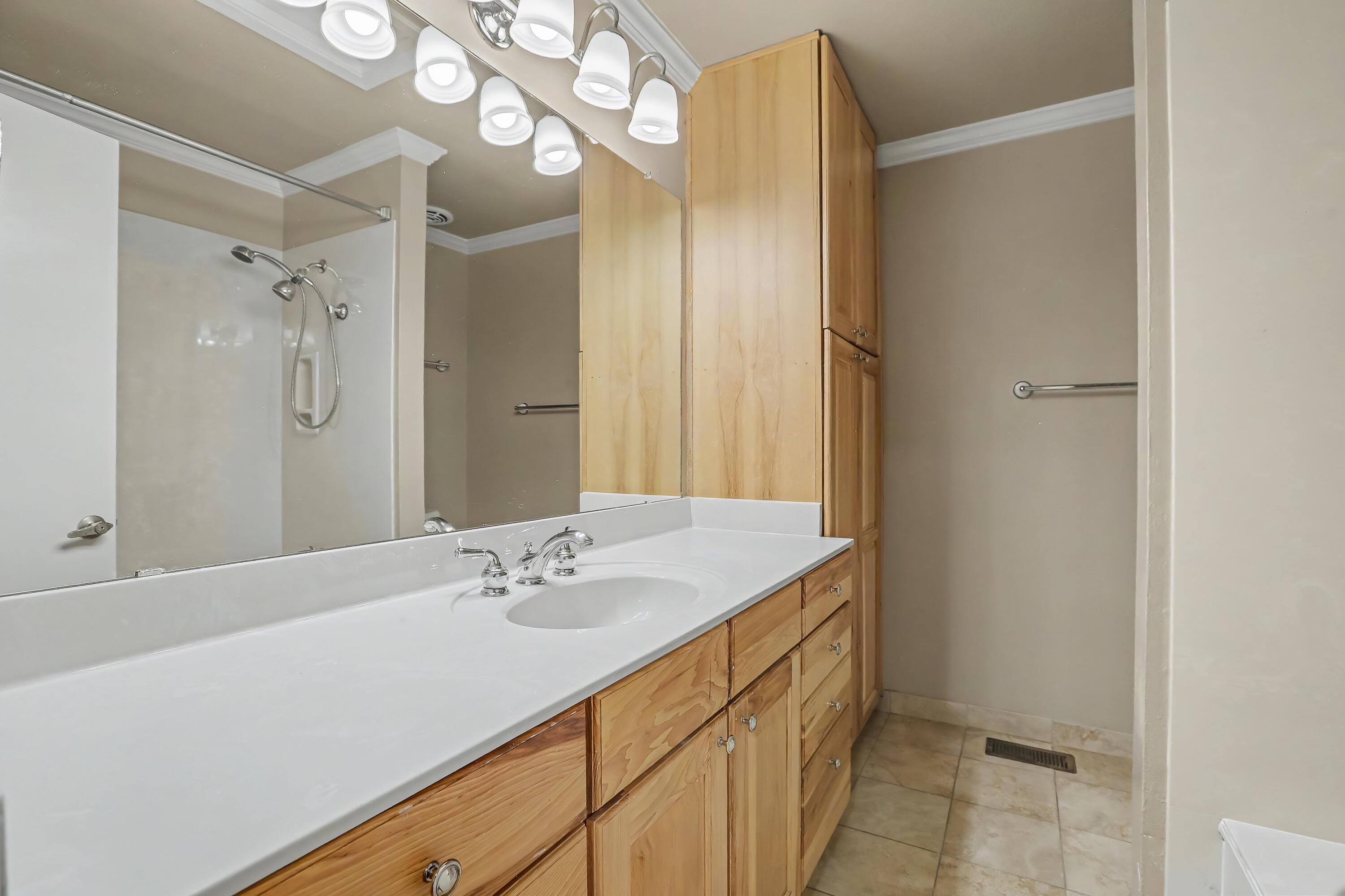 7820 Charger Trail NE