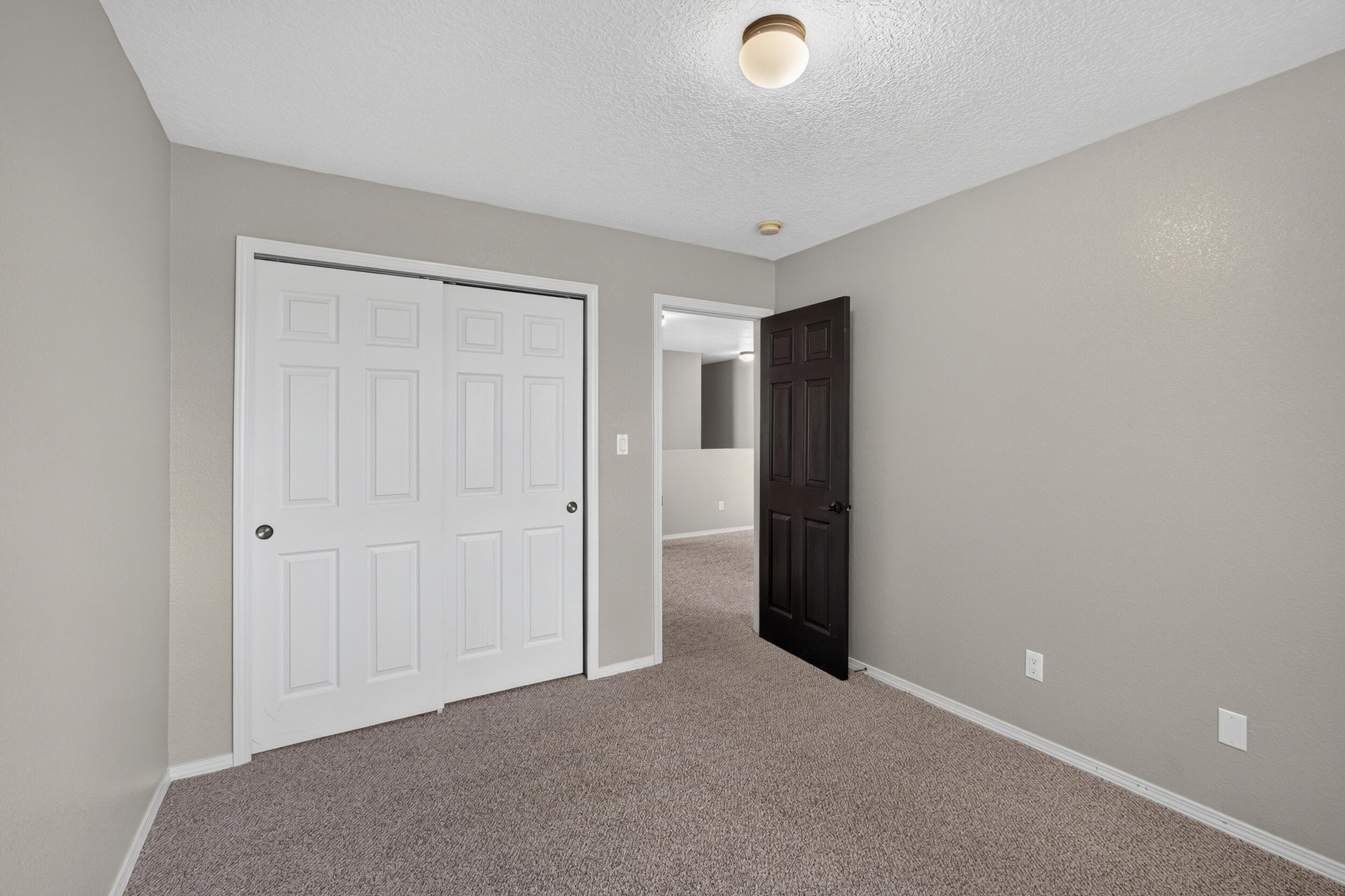 1935 Busher Road SE