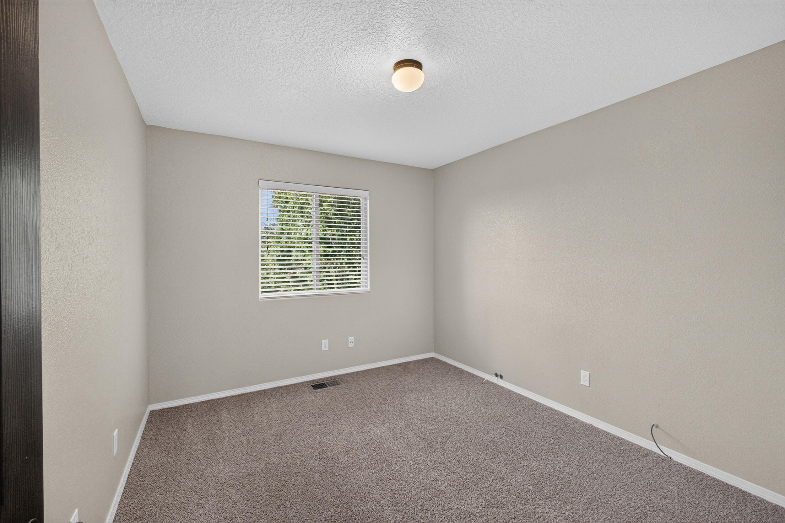 1935 Busher Road SE
