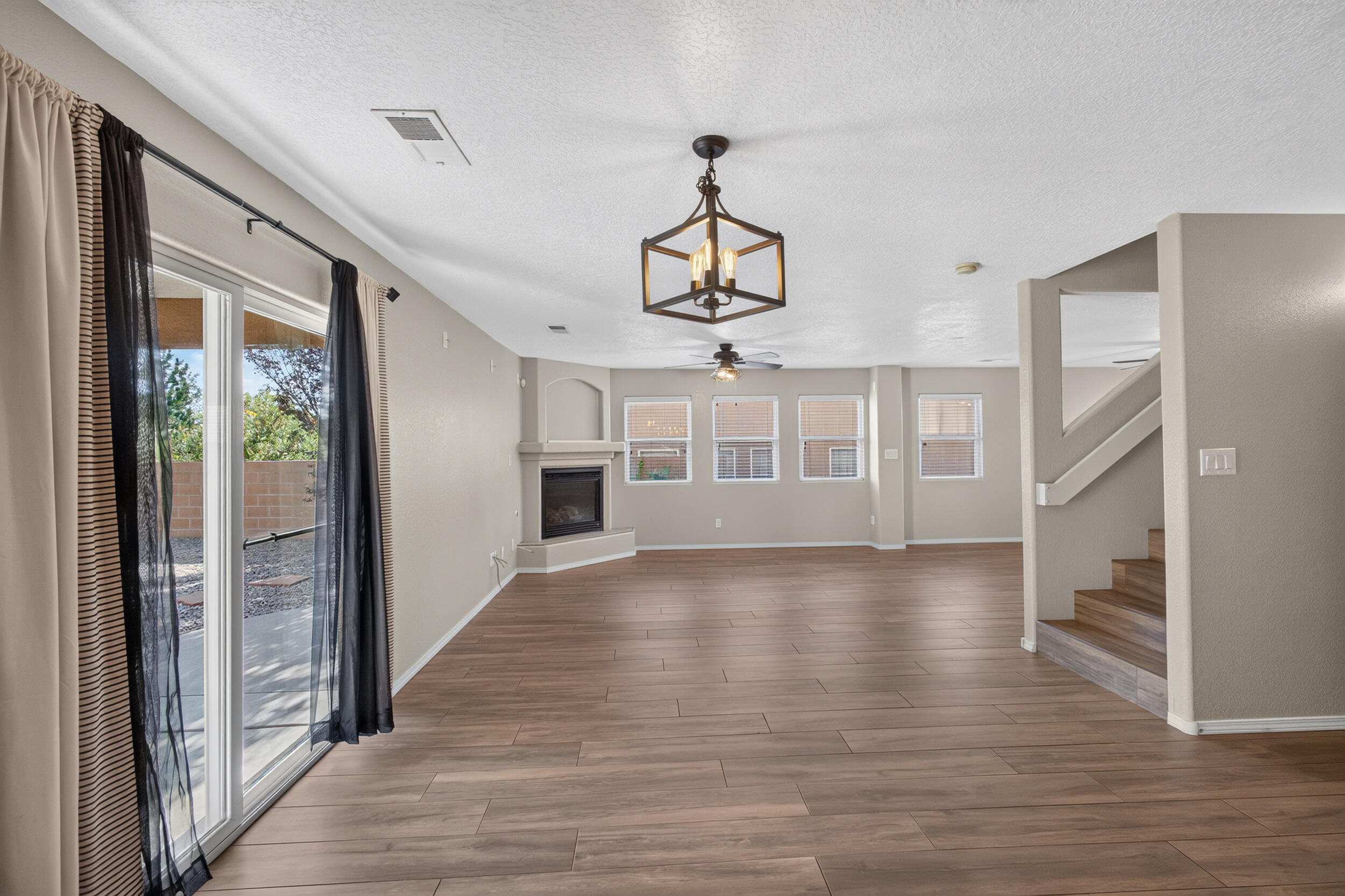 1935 Busher Road SE