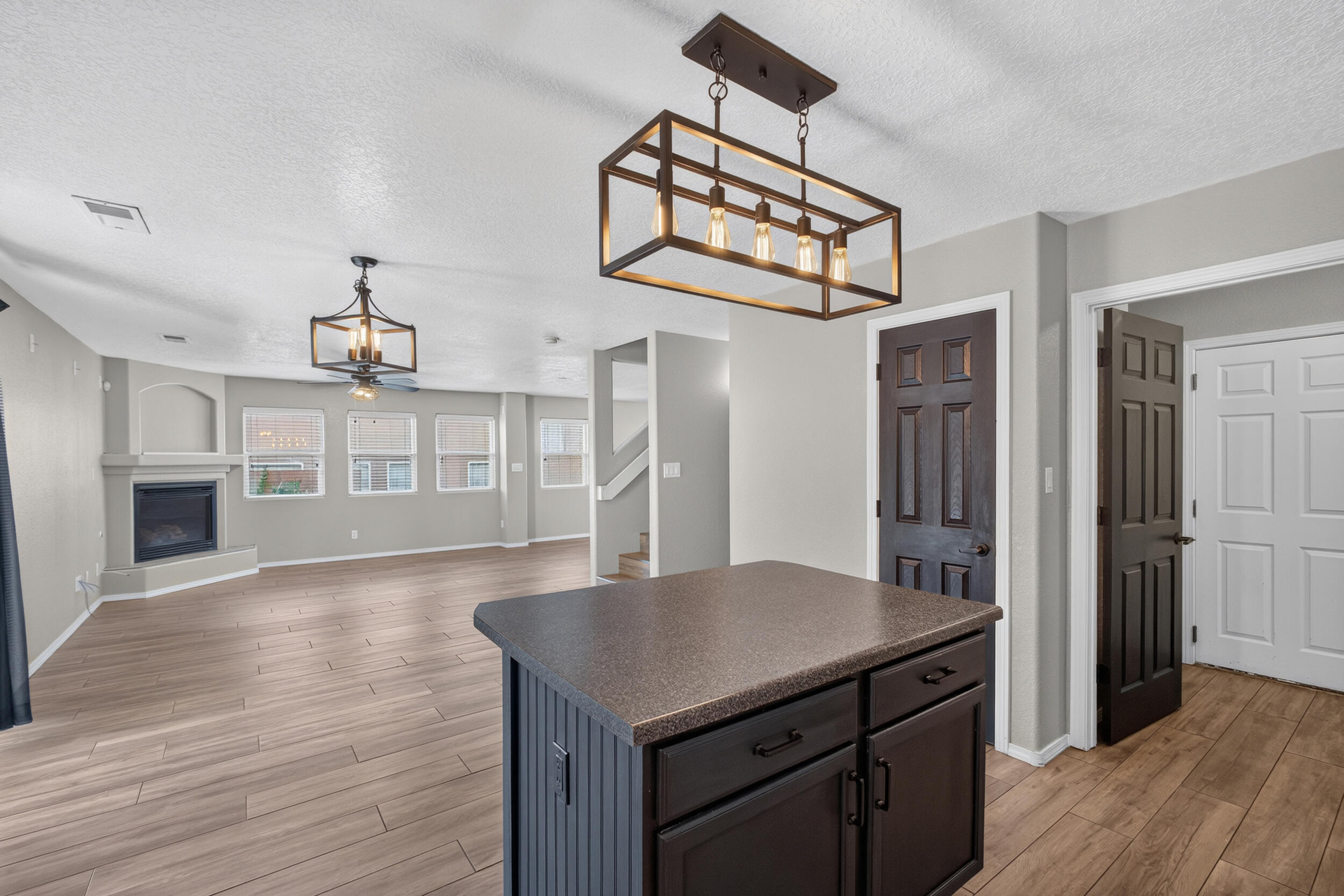1935 Busher Road SE