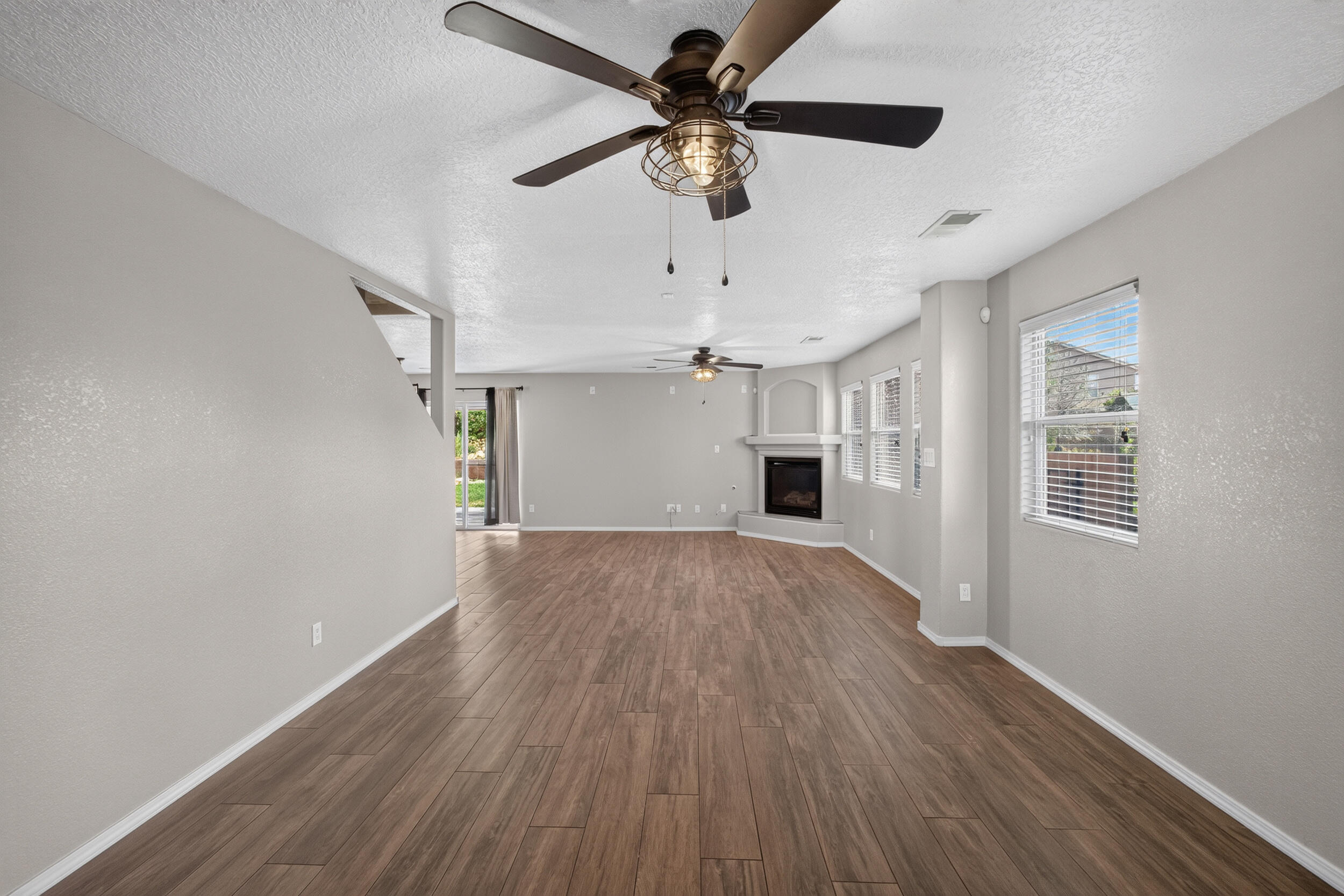 1935 Busher Road SE