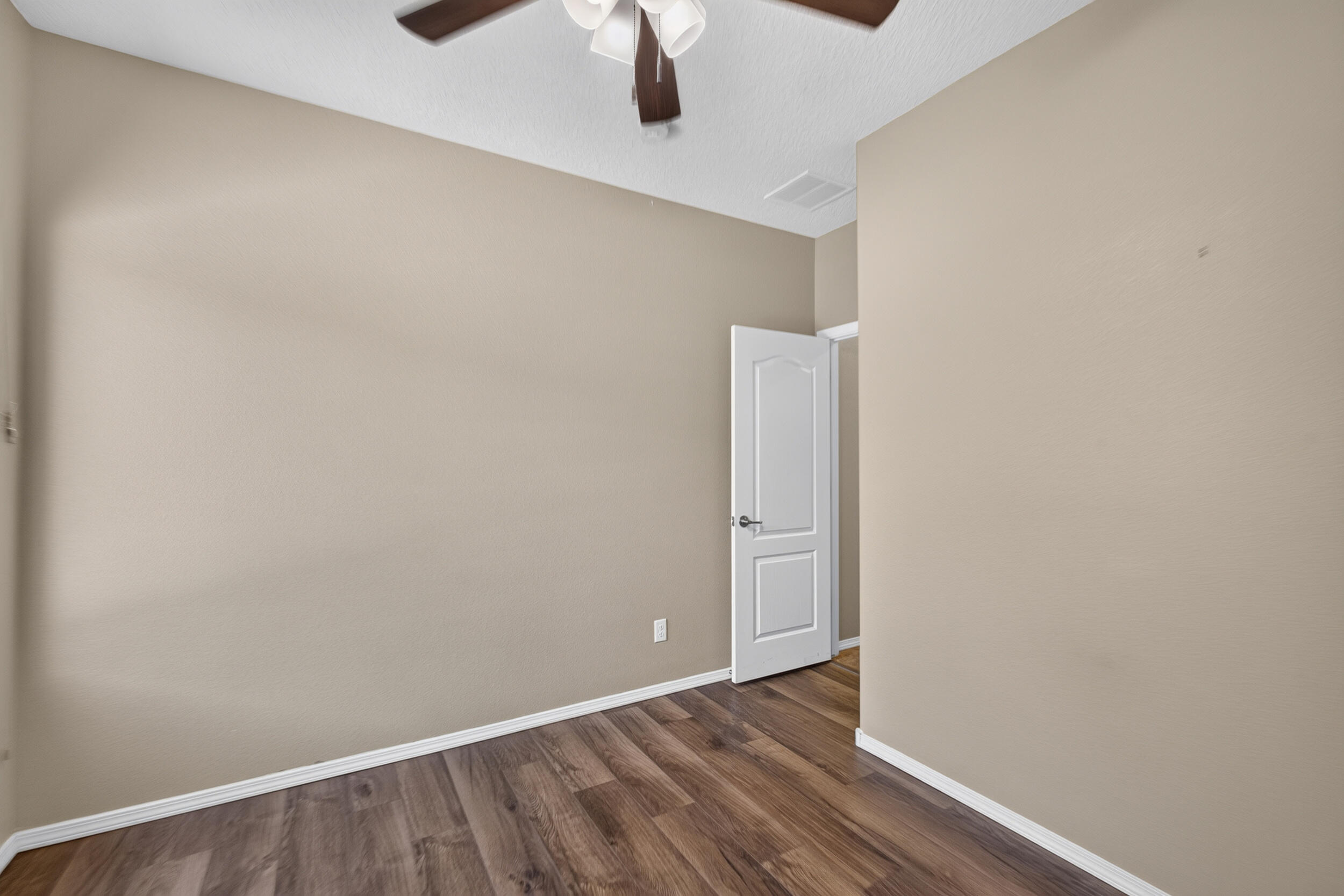 625 Palo Alto Drive NE