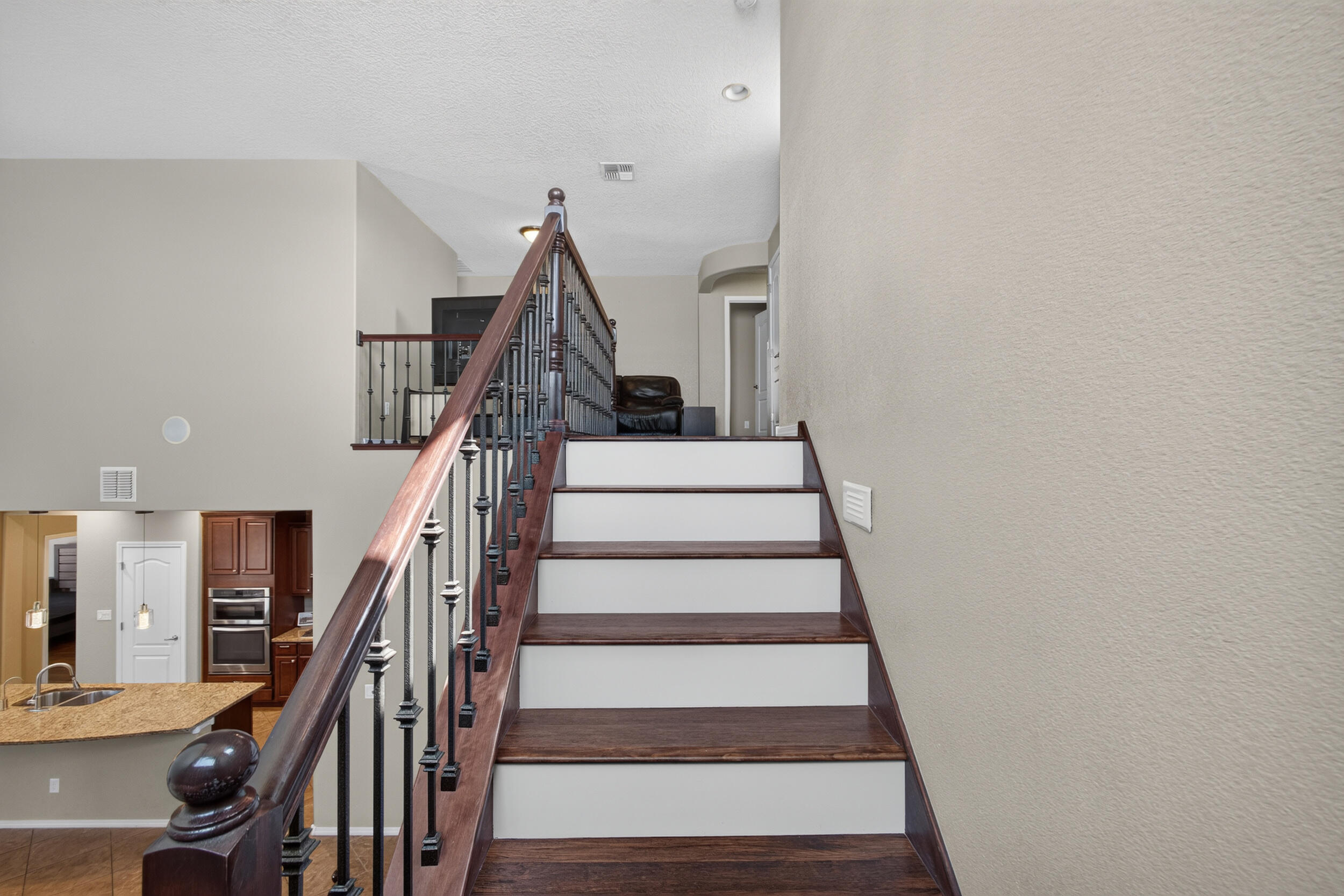 625 Palo Alto Drive NE