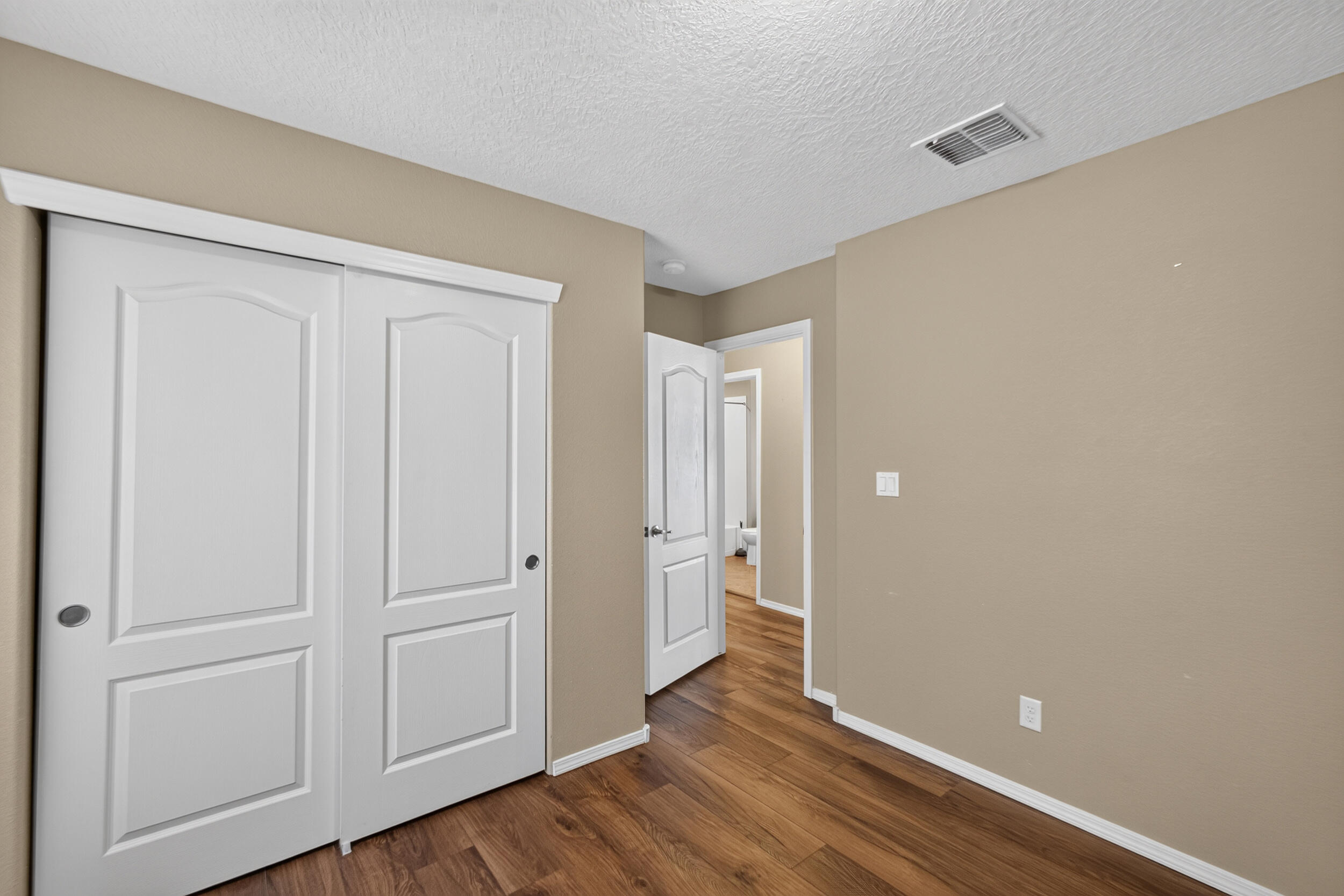 625 Palo Alto Drive NE