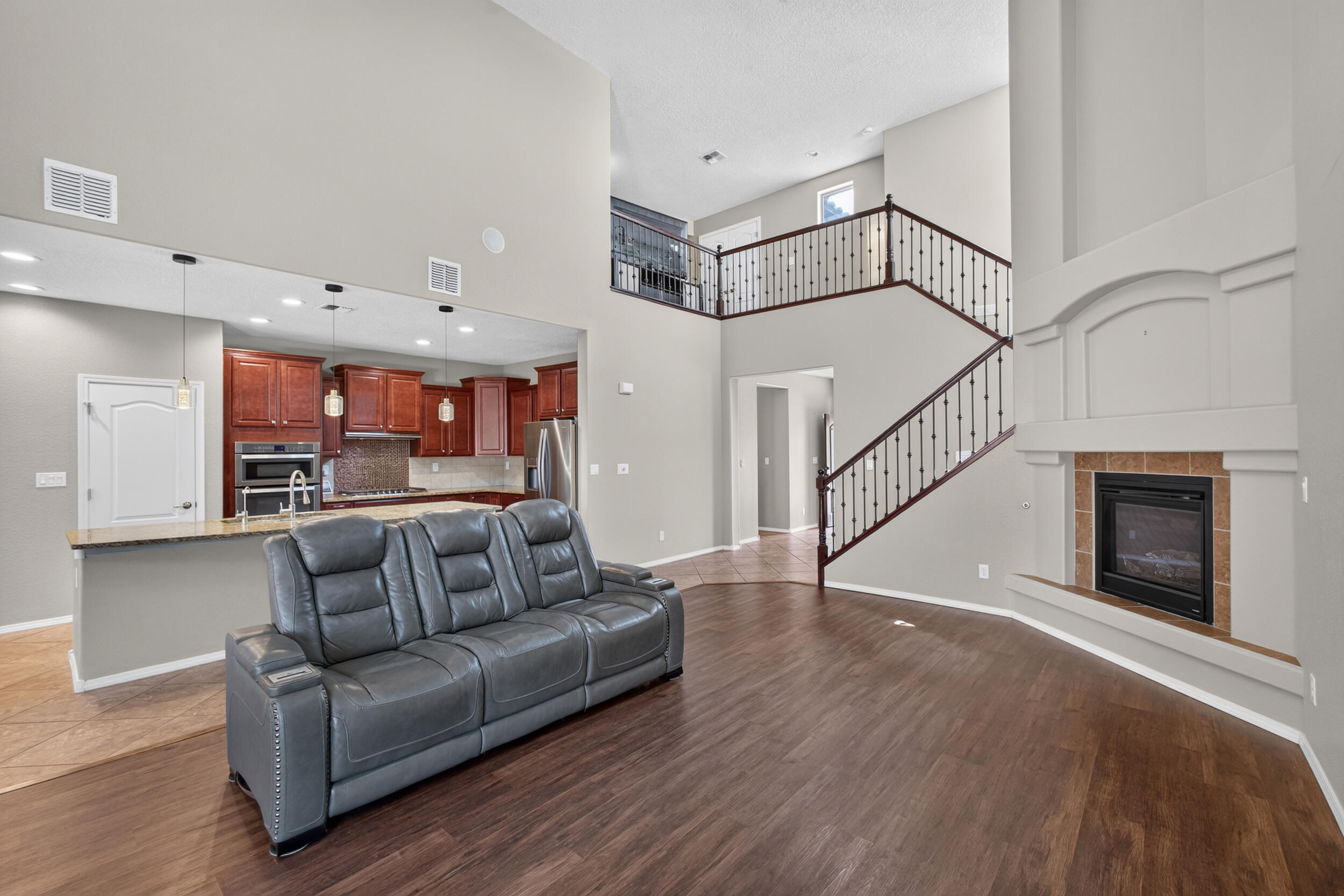 625 Palo Alto Drive NE