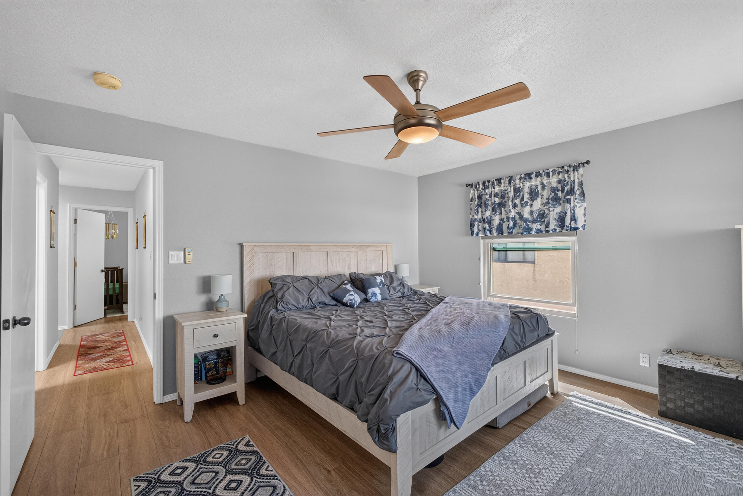 5409 Colleens Way NE