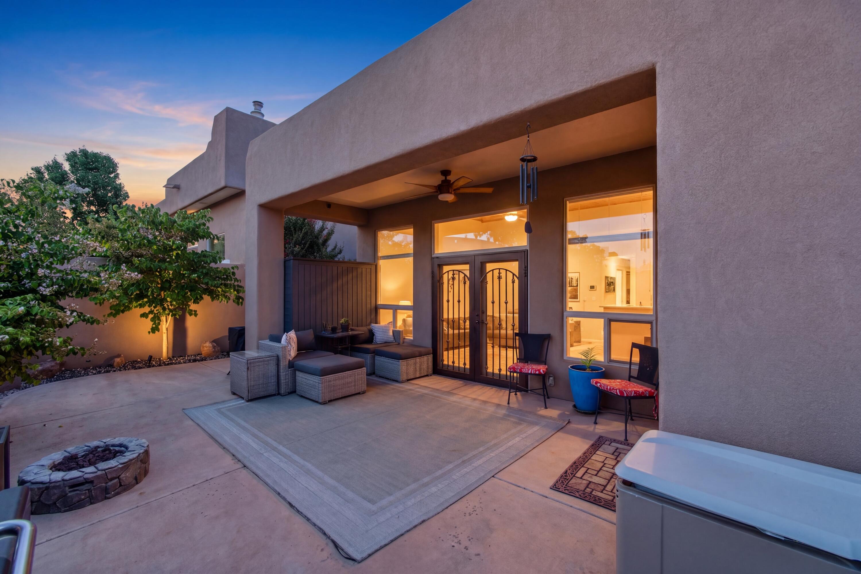 8855 Desert Fox Way NE