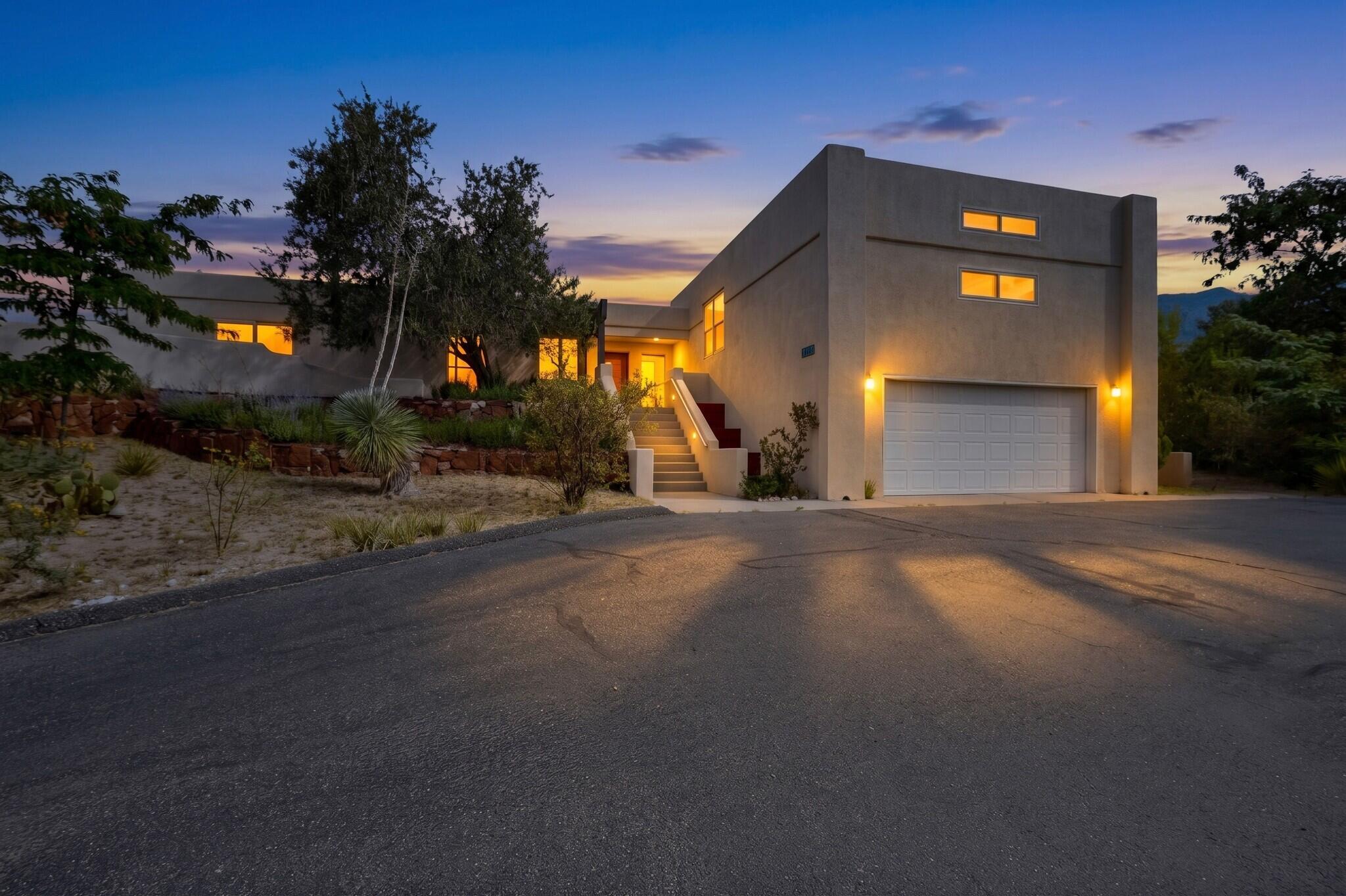 1230 Rockrose Road NE
