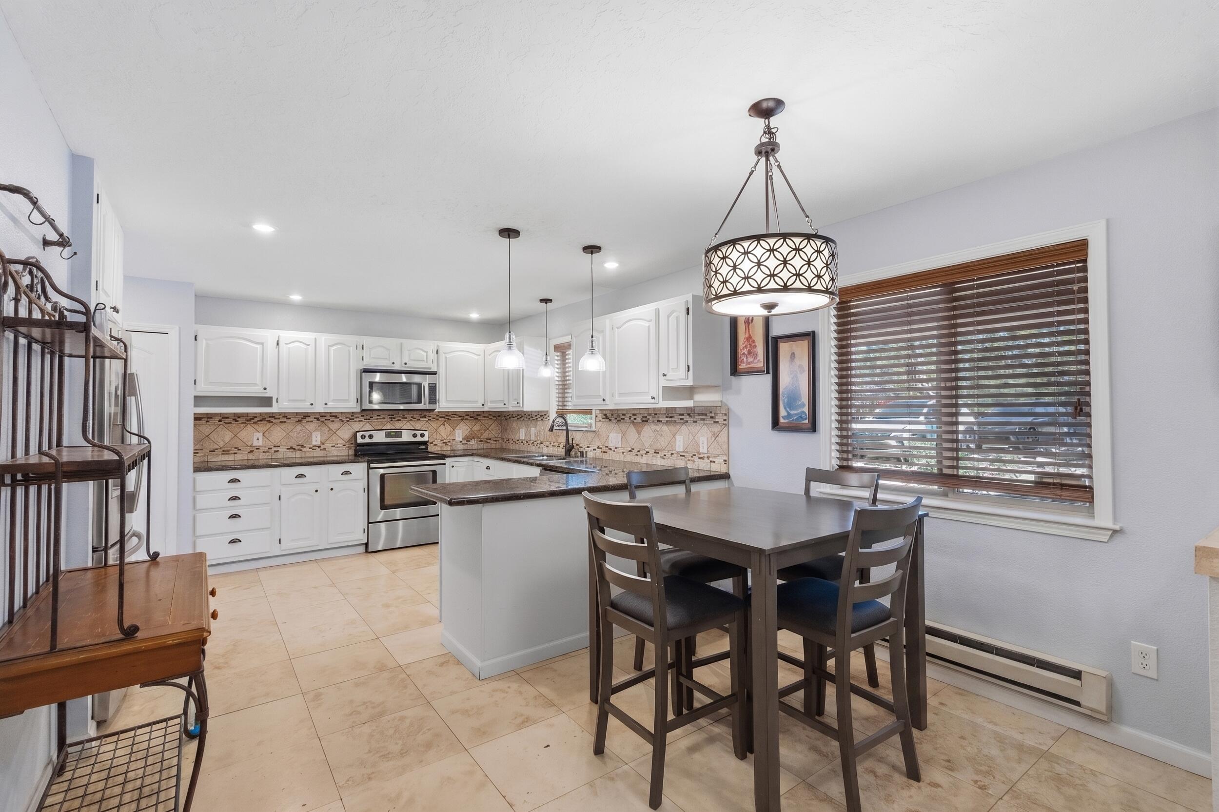 17 Tejon Drive
