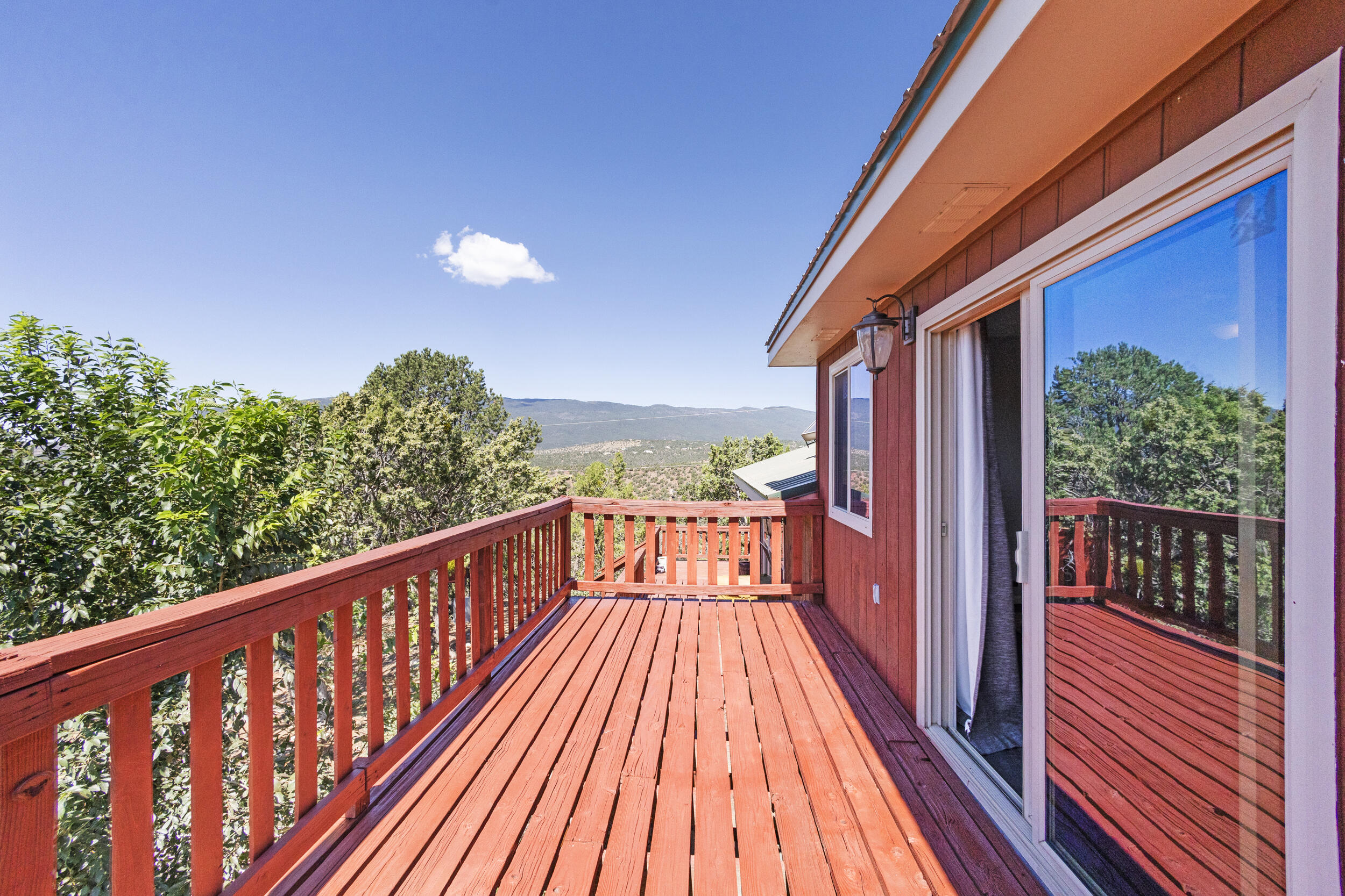 17 Tejon Drive