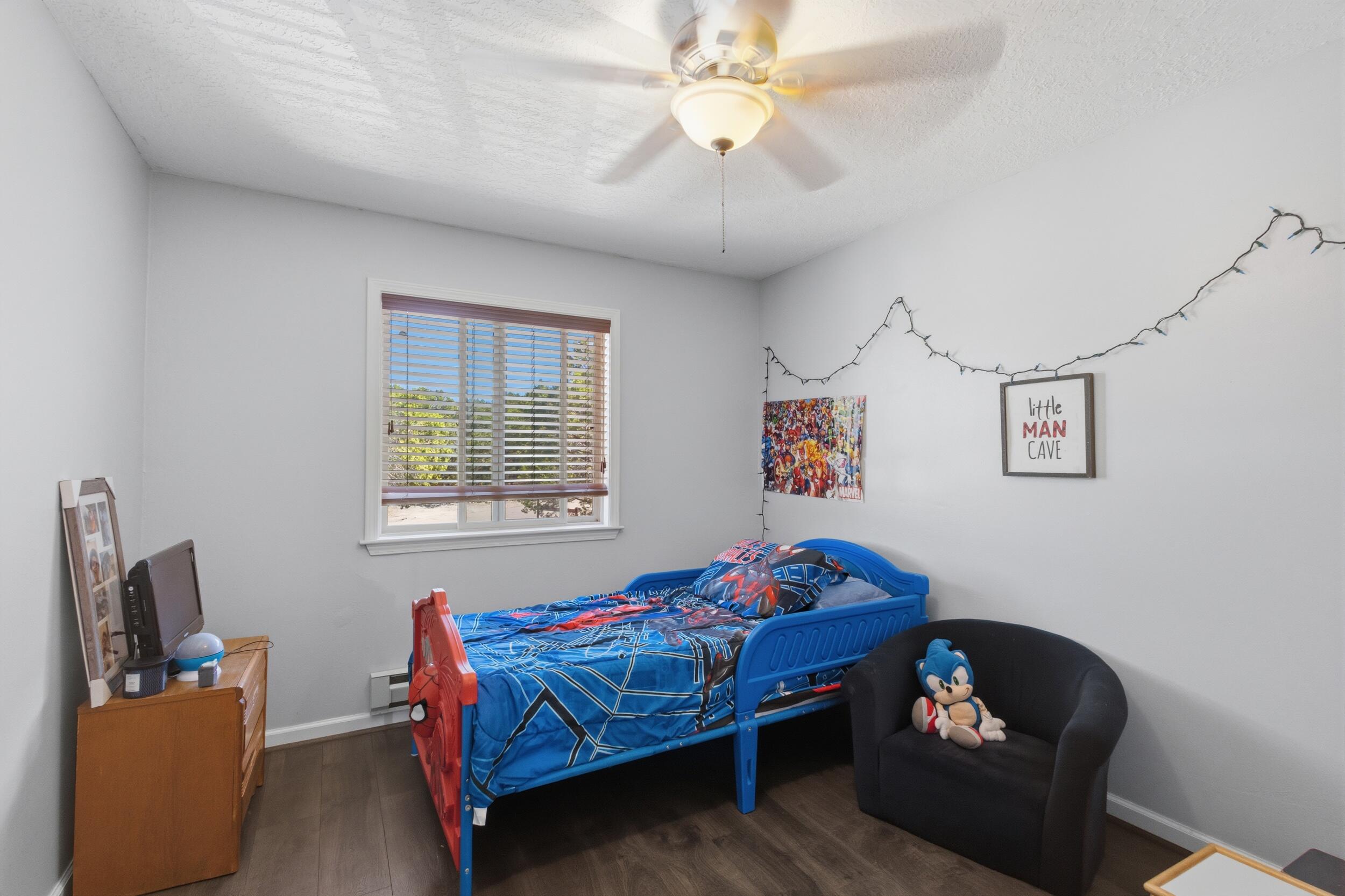 17 Tejon Drive