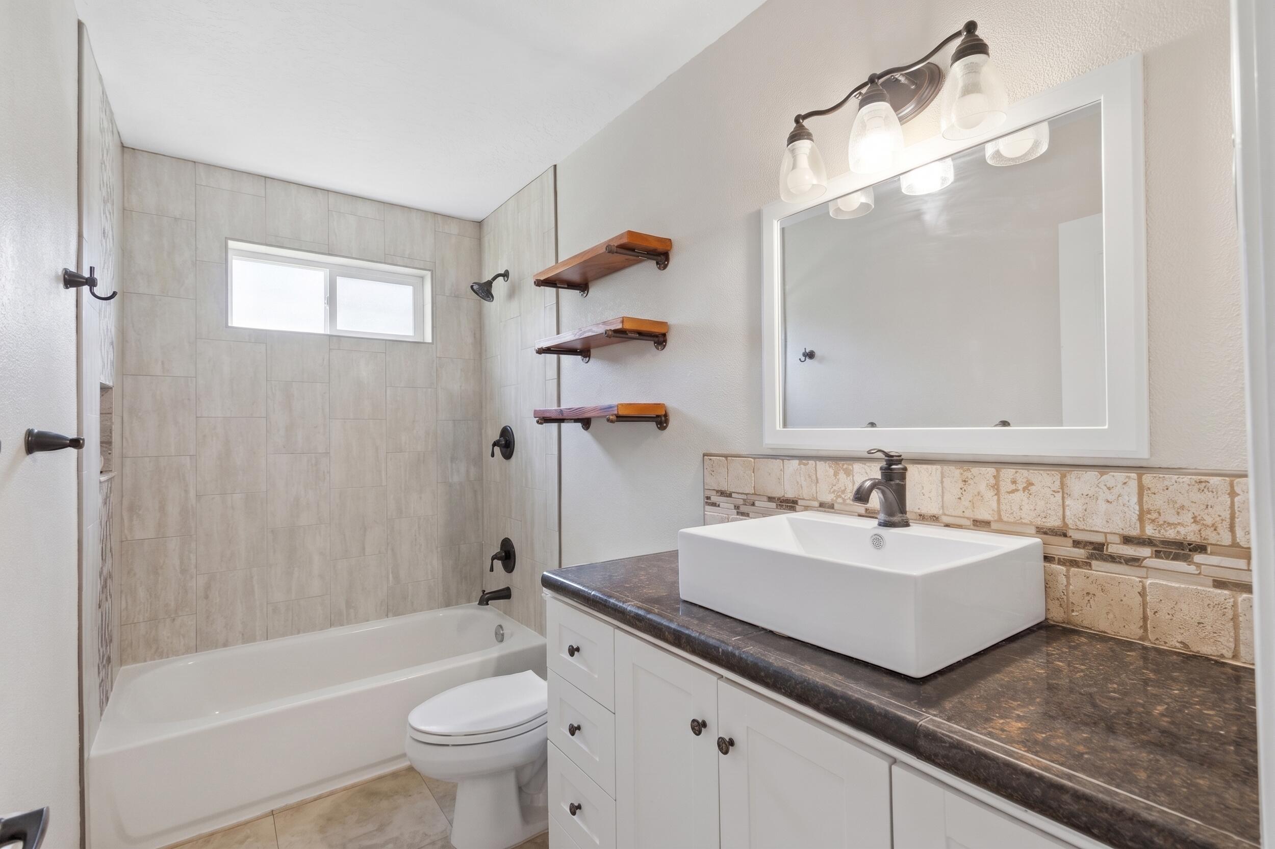 17 Tejon Drive