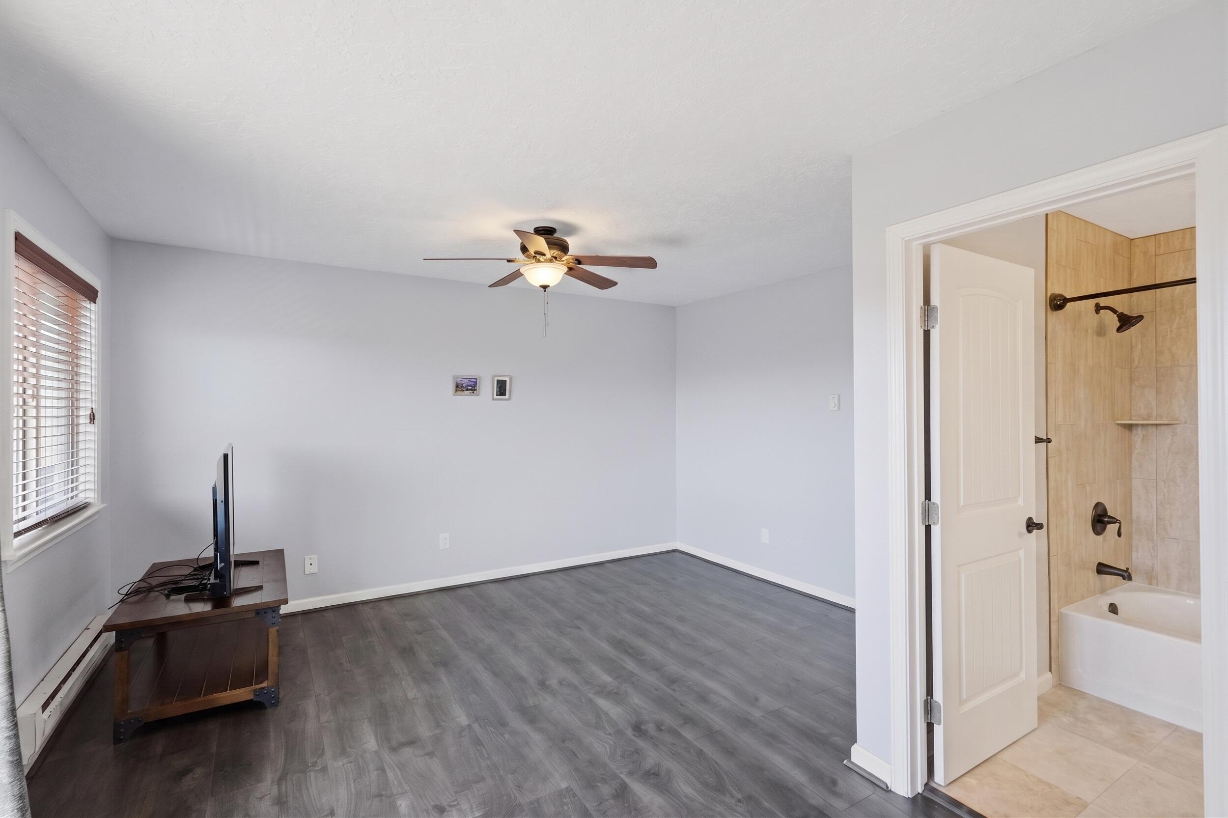 17 Tejon Drive