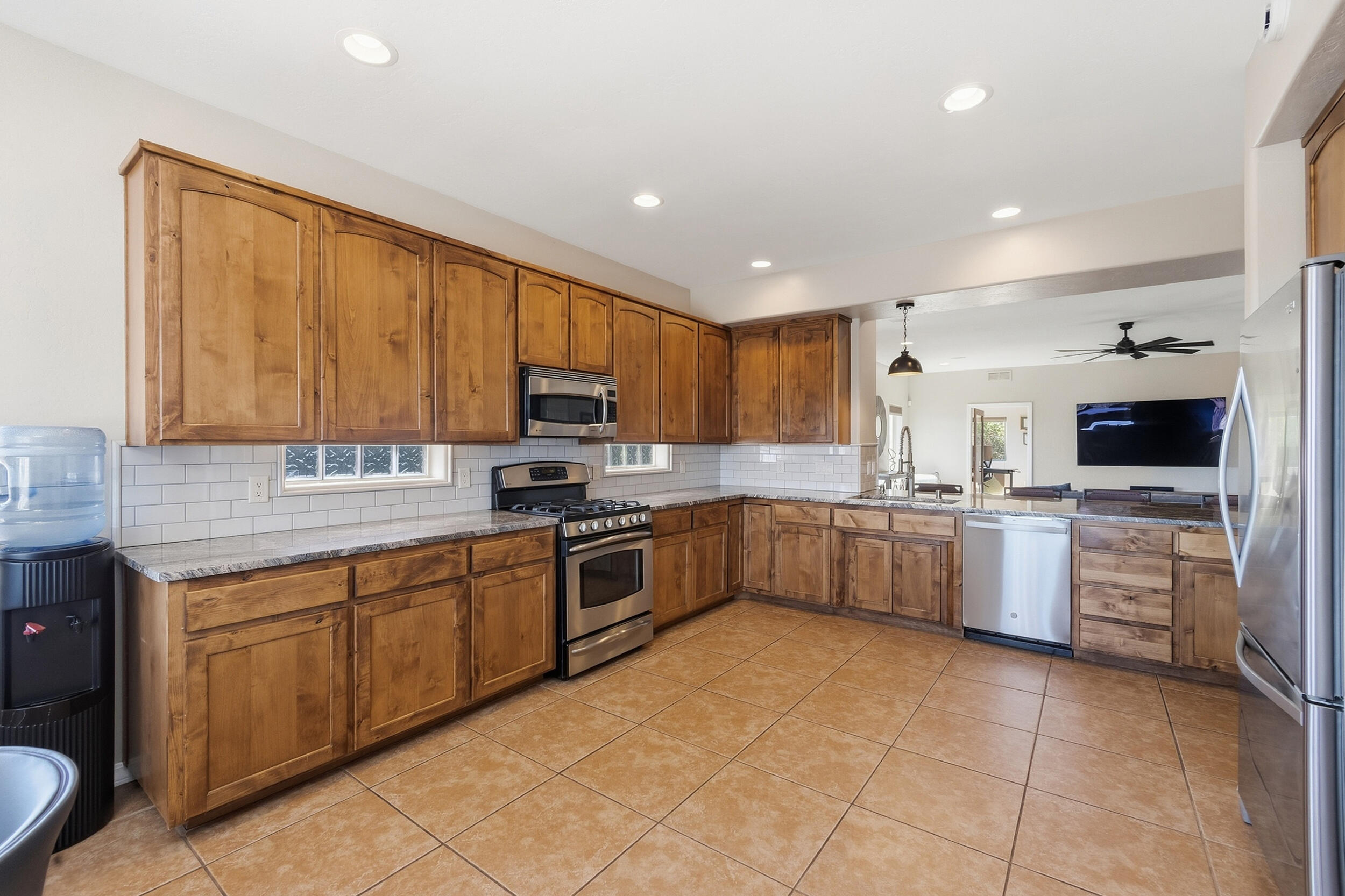 11 Estribor Court