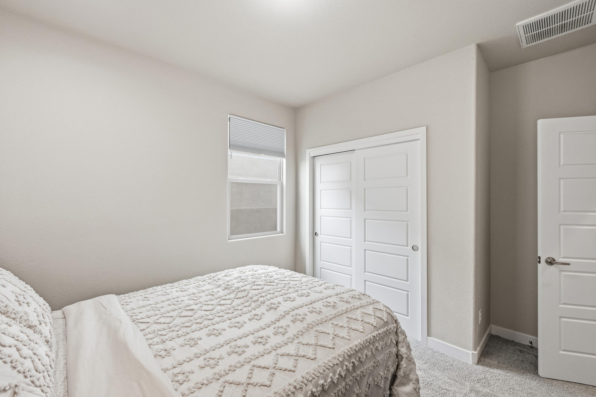 7240 Vista Serena Loop