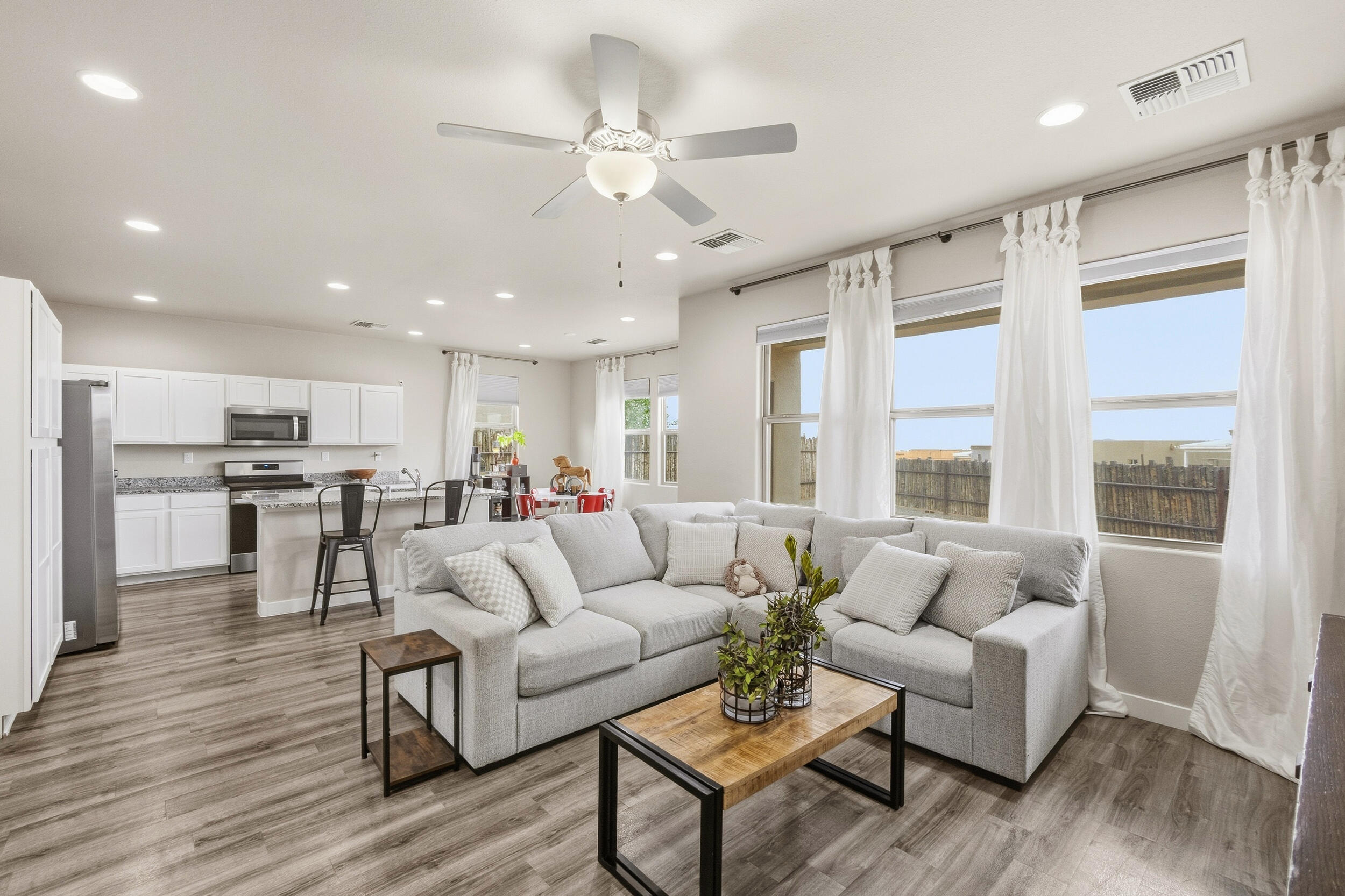 7240 Vista Serena Loop