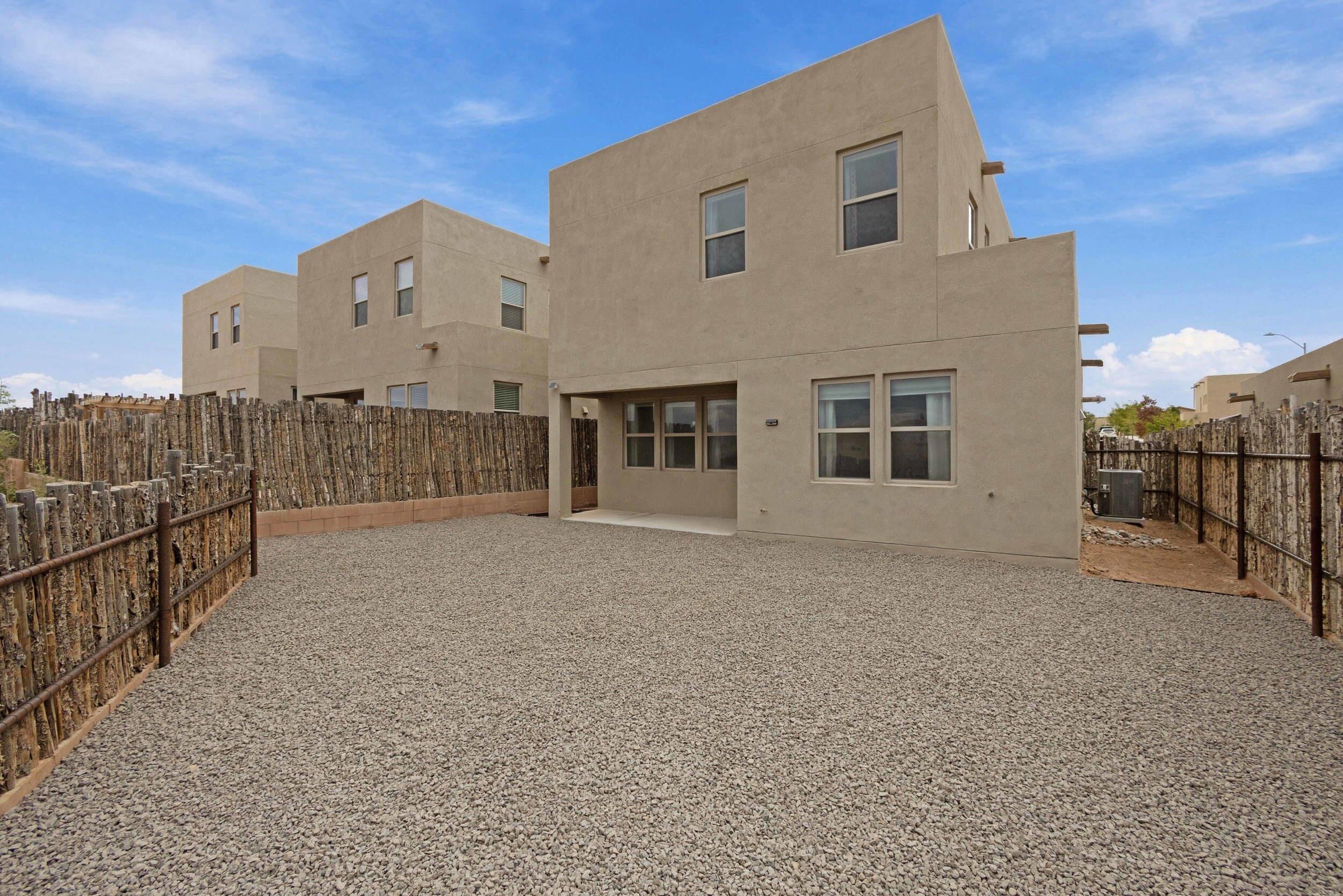 7240 Vista Serena Loop
