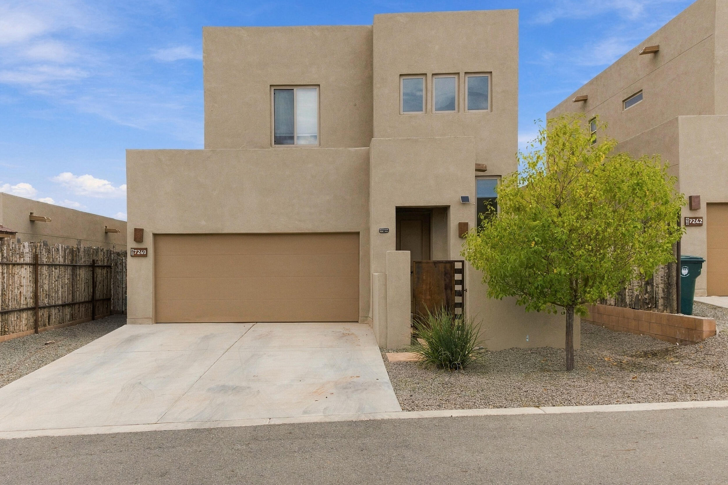 7240 Vista Serena Loop