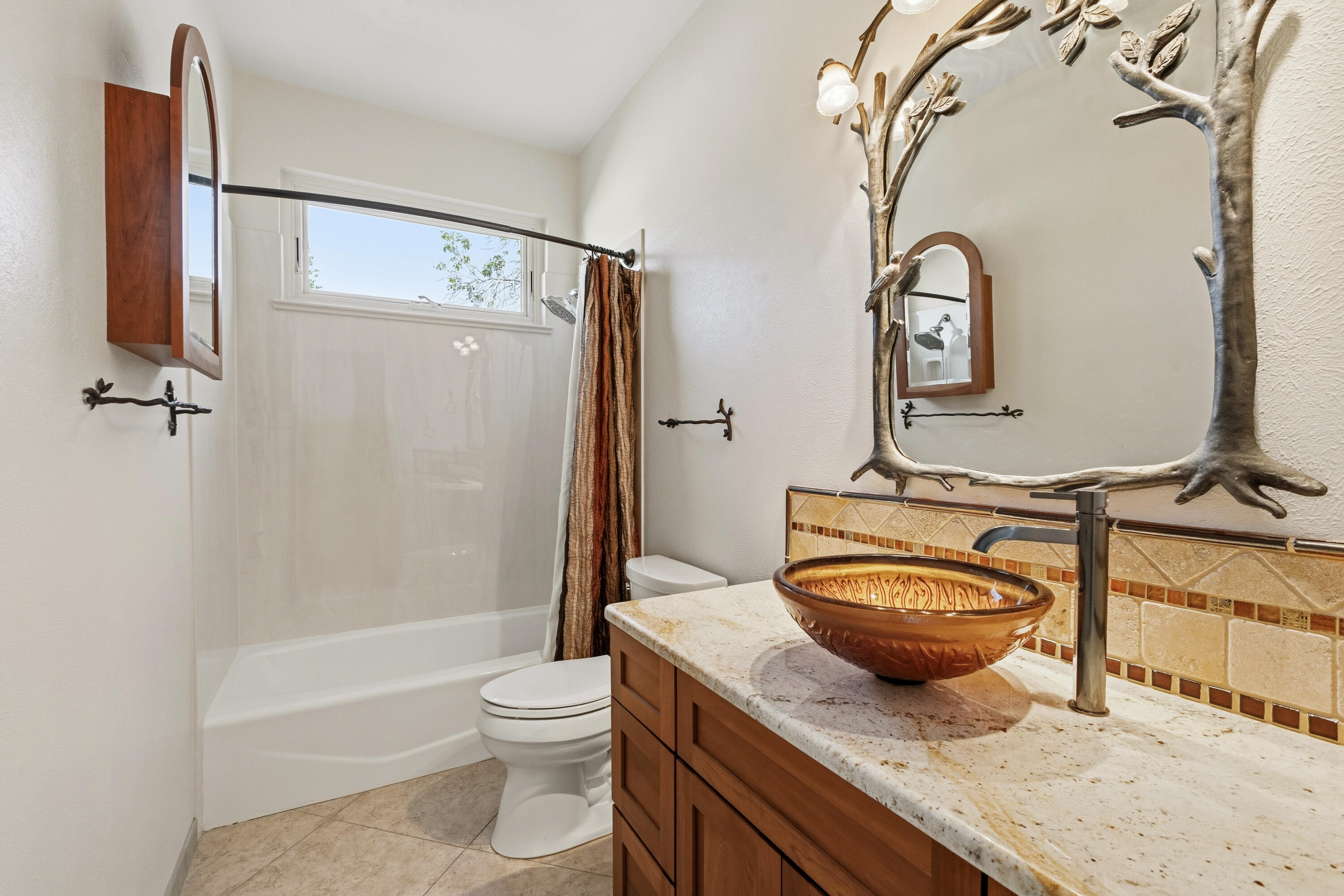 3196 Ashkirk Loop SE