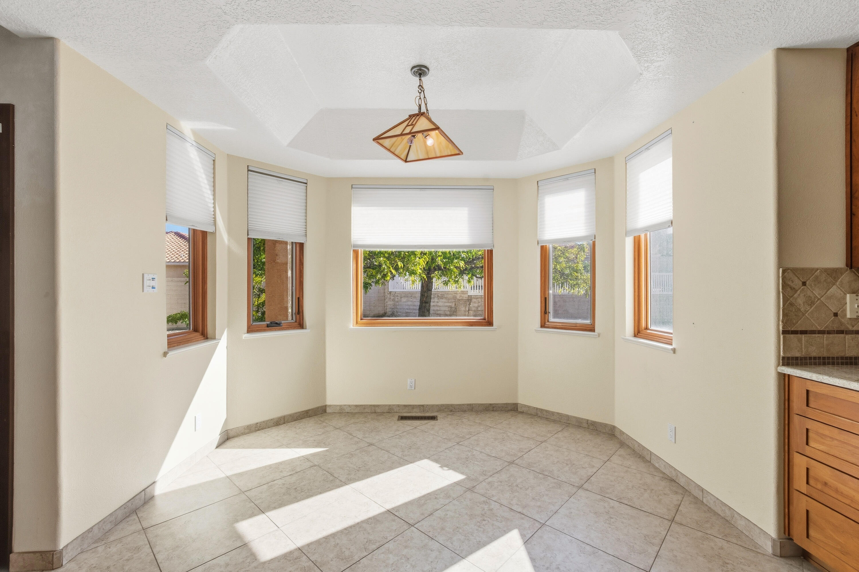3196 Ashkirk Loop SE