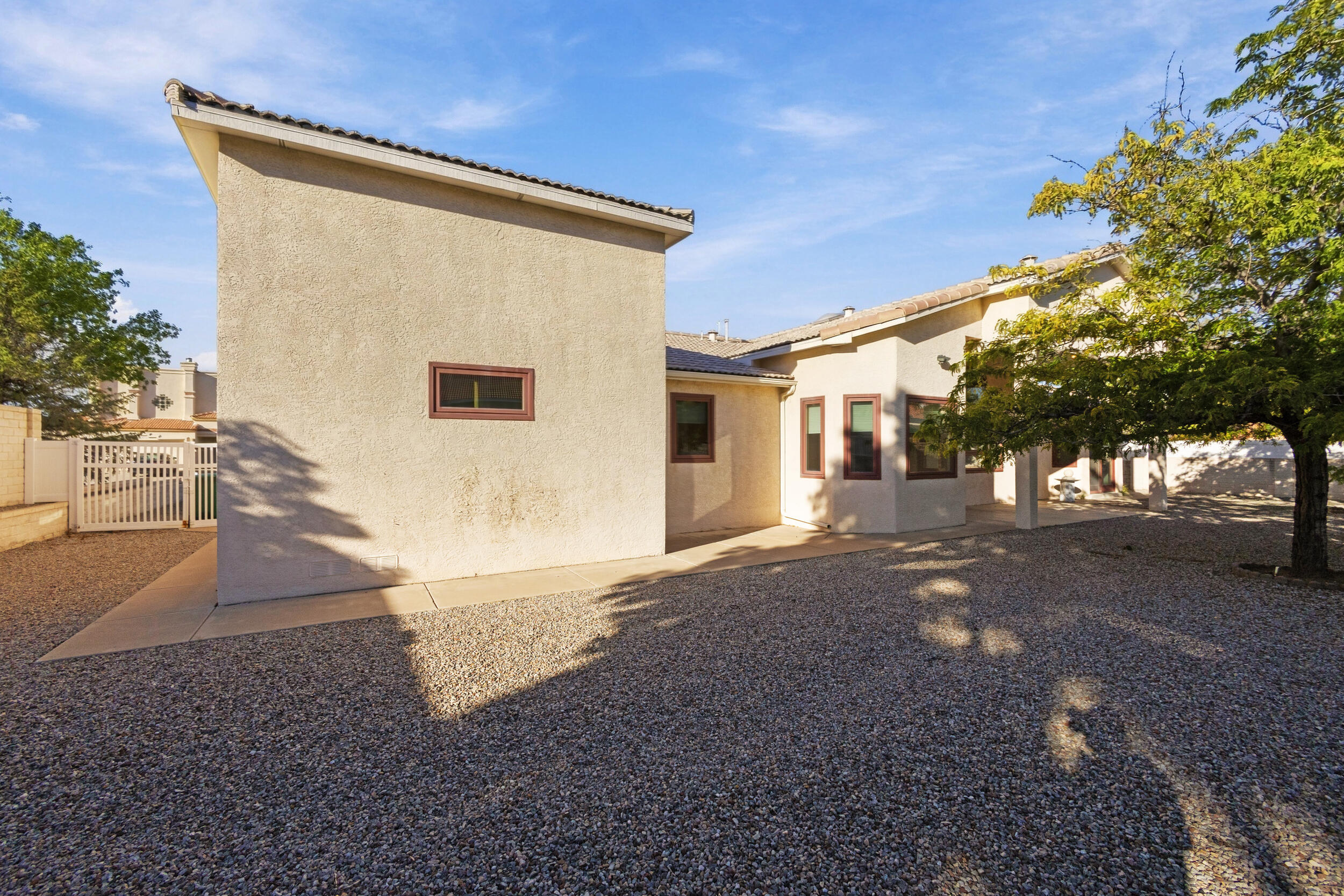 3196 Ashkirk Loop SE