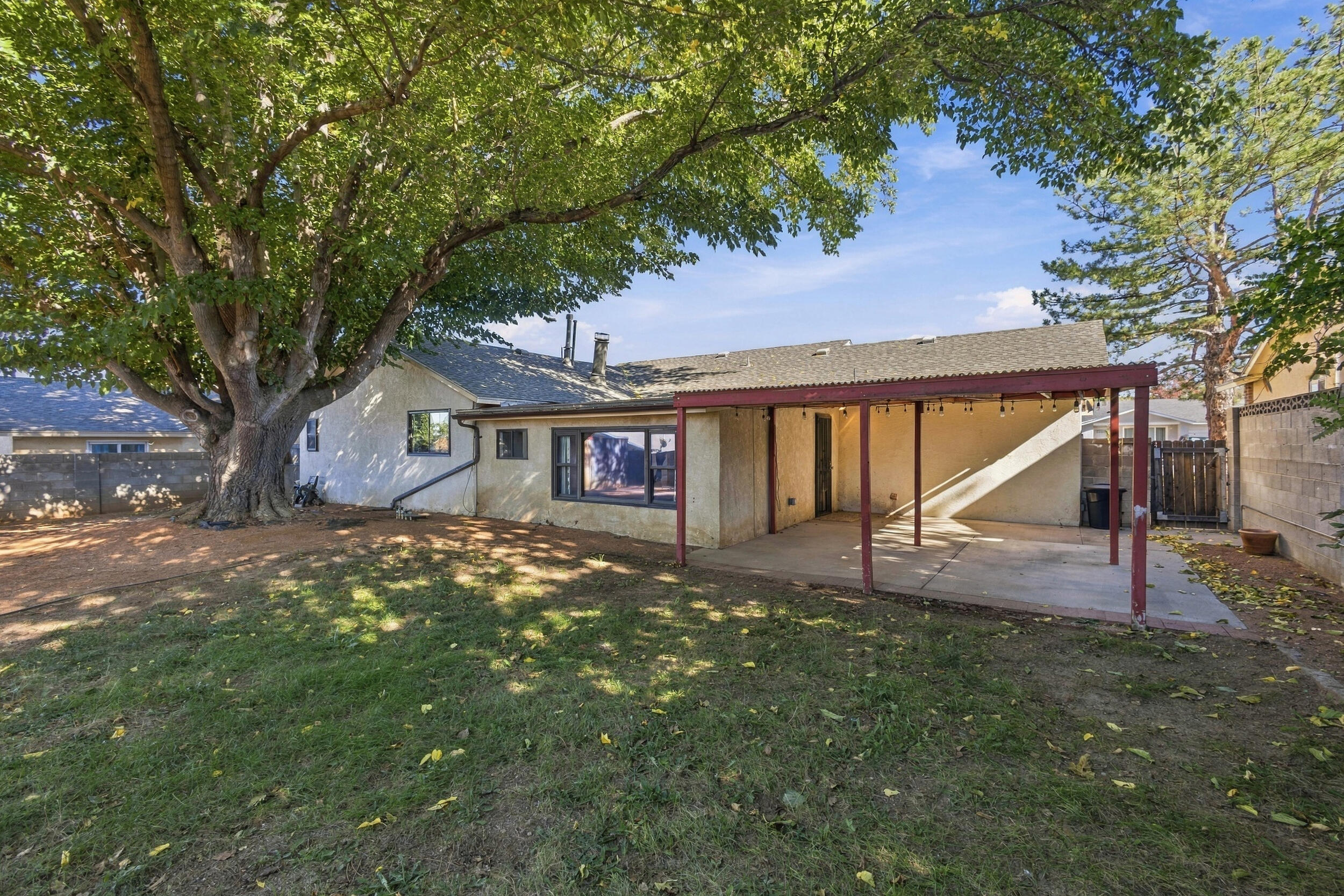 7230 Luella Anne Drive NE