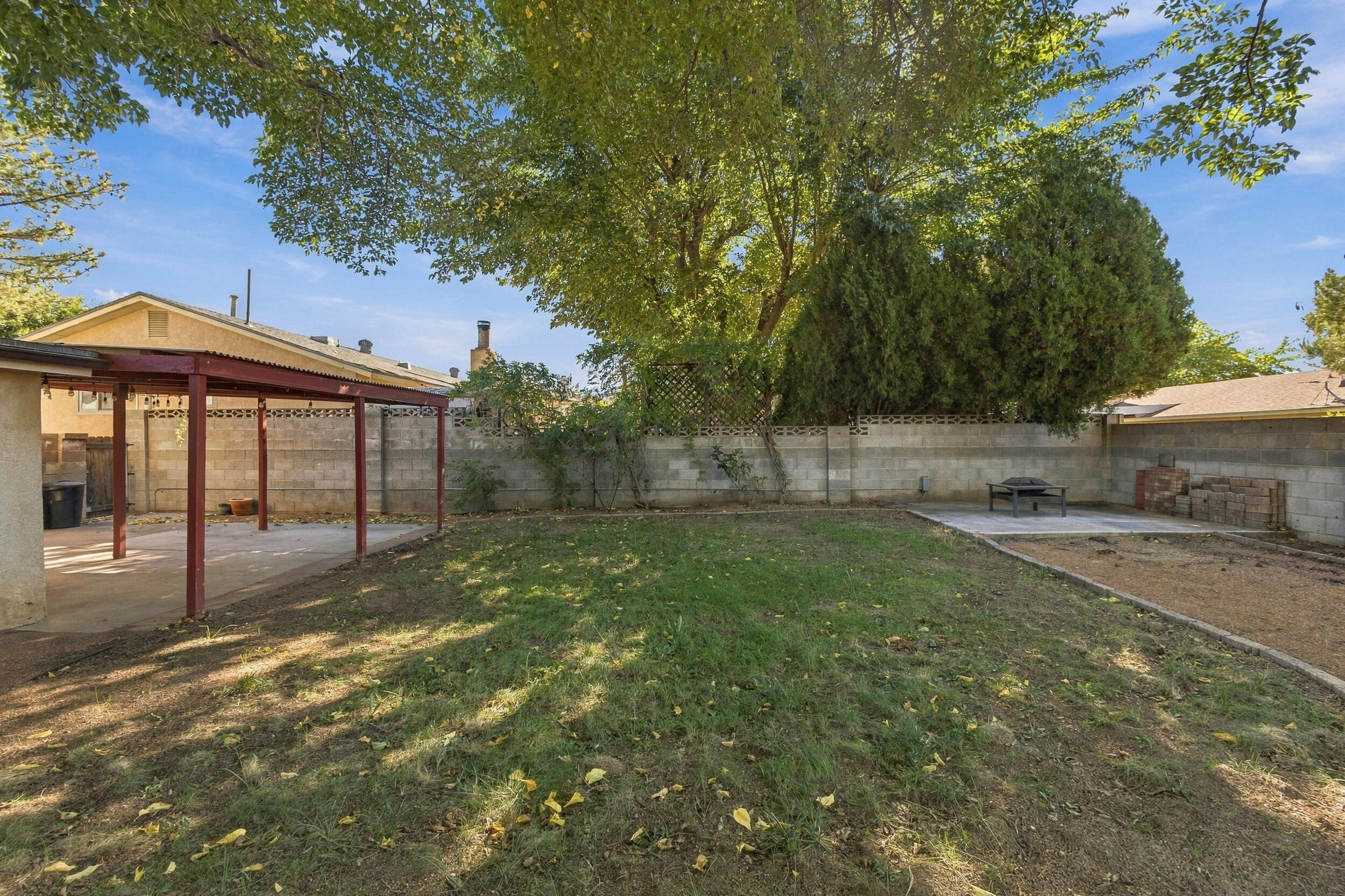 7230 Luella Anne Drive NE