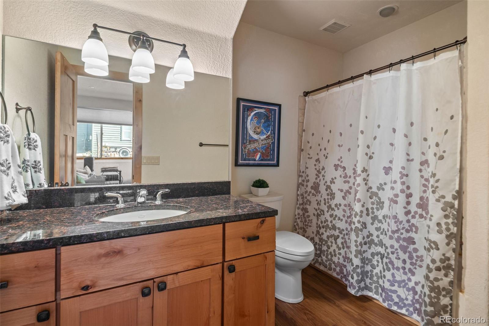 7102 Lynx Lair Road