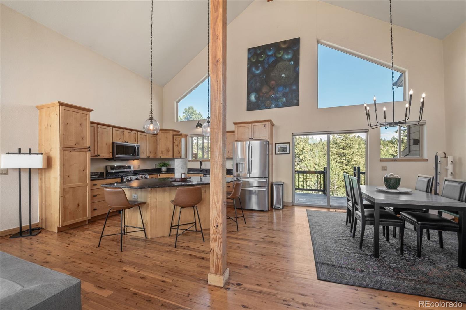 7102 Lynx Lair Road