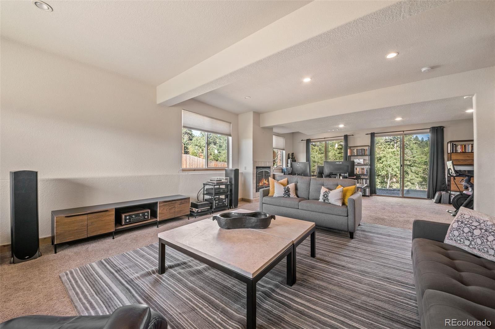 7102 Lynx Lair Road