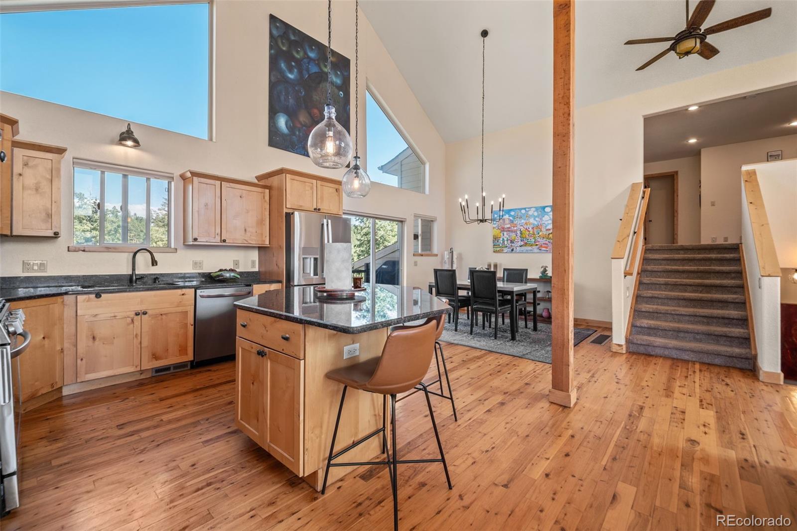 7102 Lynx Lair Road