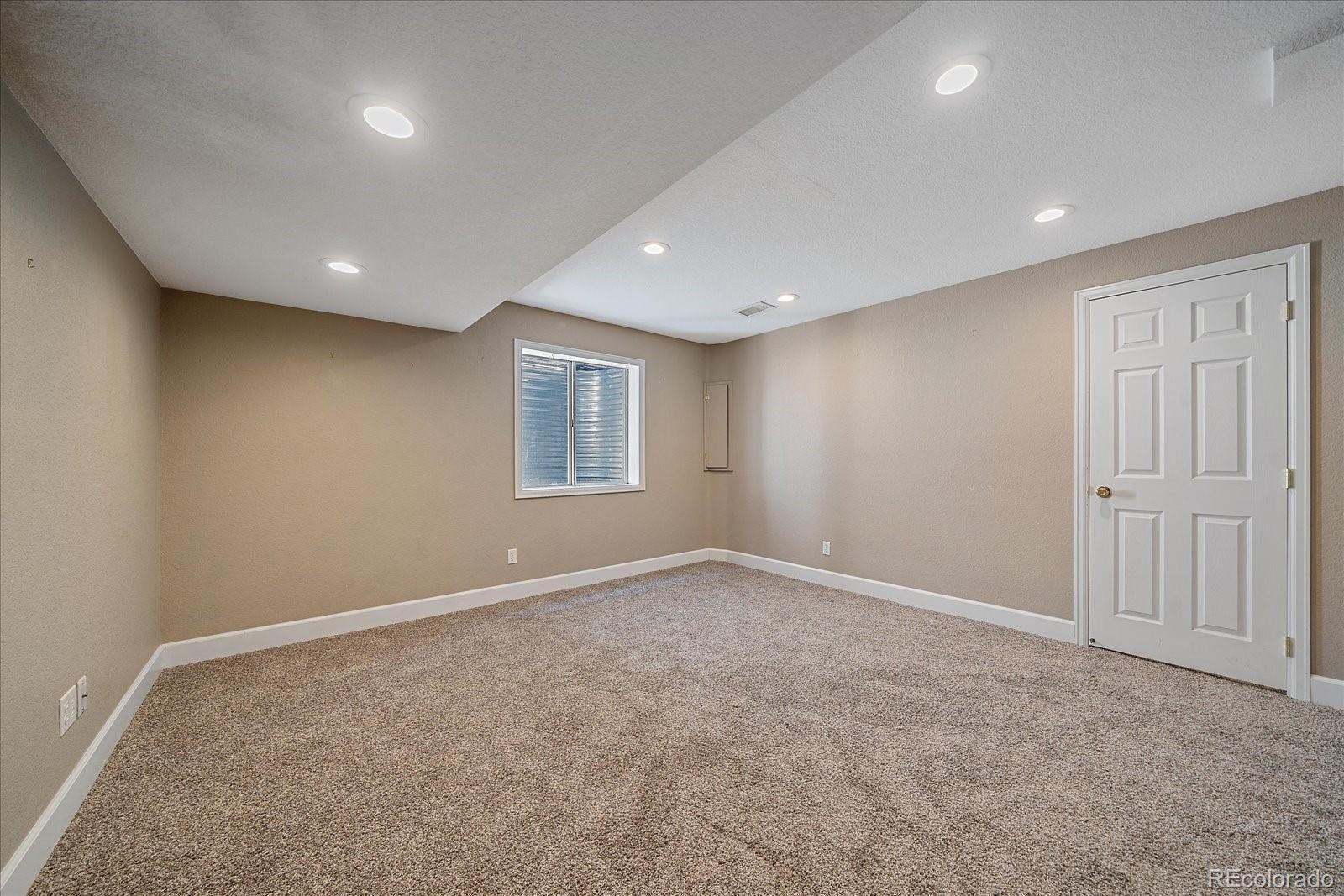 3231 Green Haven Circle