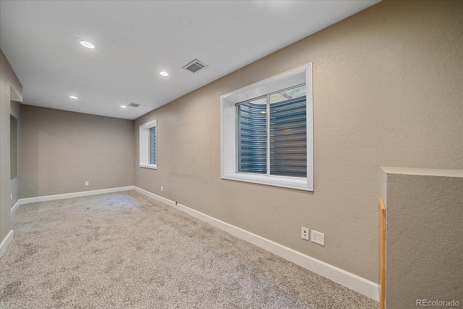3231 Green Haven Circle