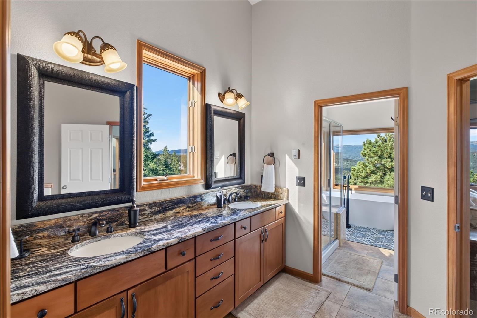 25806 Lost Cabin Trail