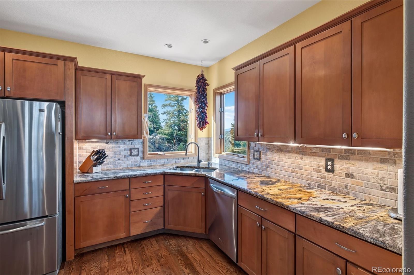 25806 Lost Cabin Trail