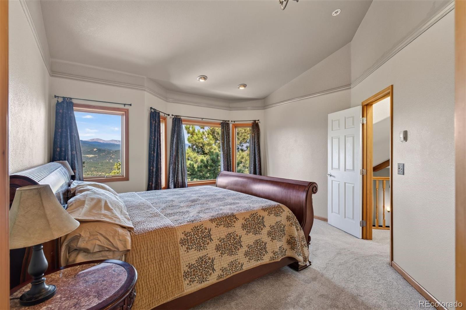 25806 Lost Cabin Trail