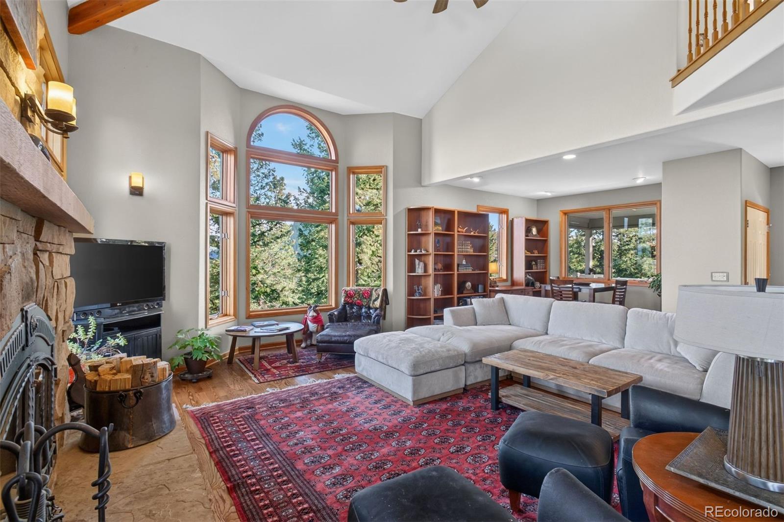 25806 Lost Cabin Trail