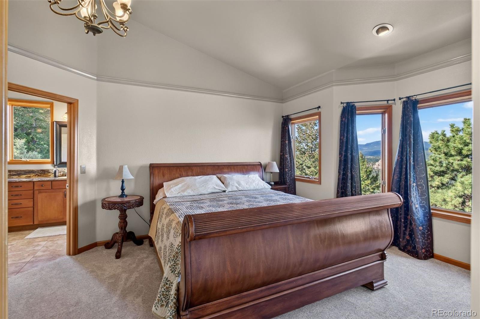 25806 Lost Cabin Trail