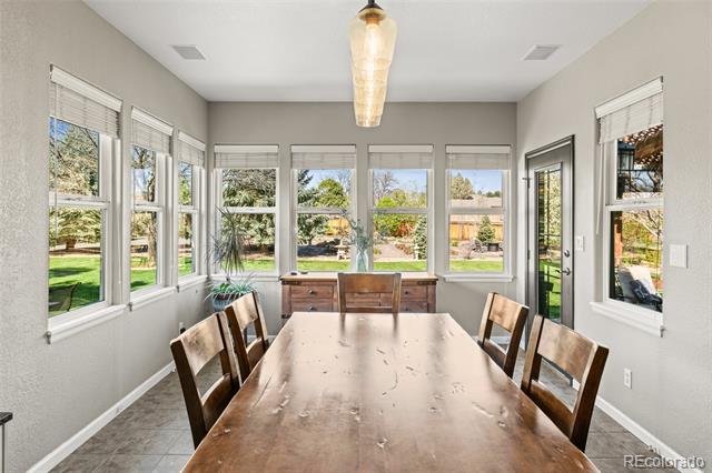 5925 Zinnia Court