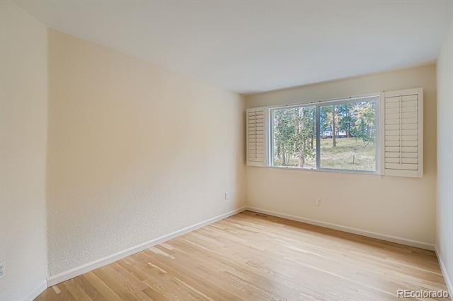 13637 Wamblee Trail