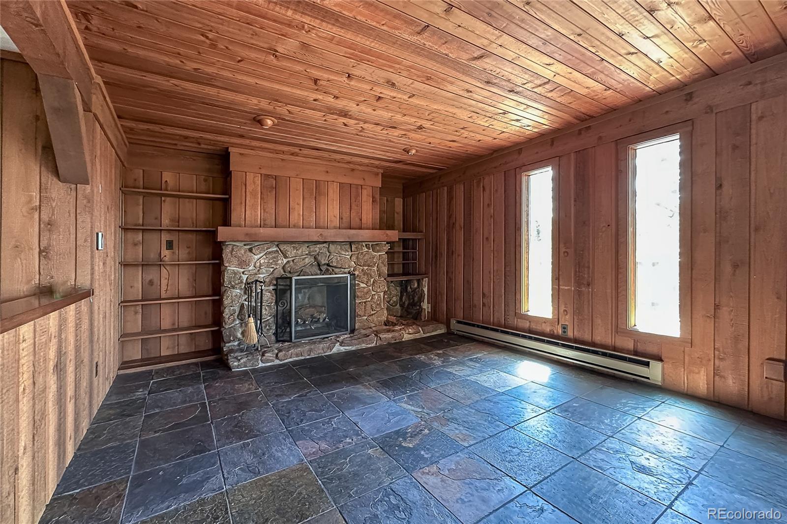 7637 Centaur Drive